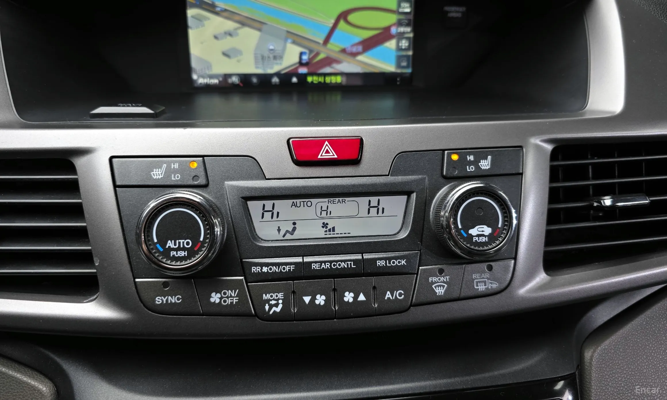 Honda Odyssey превью 17