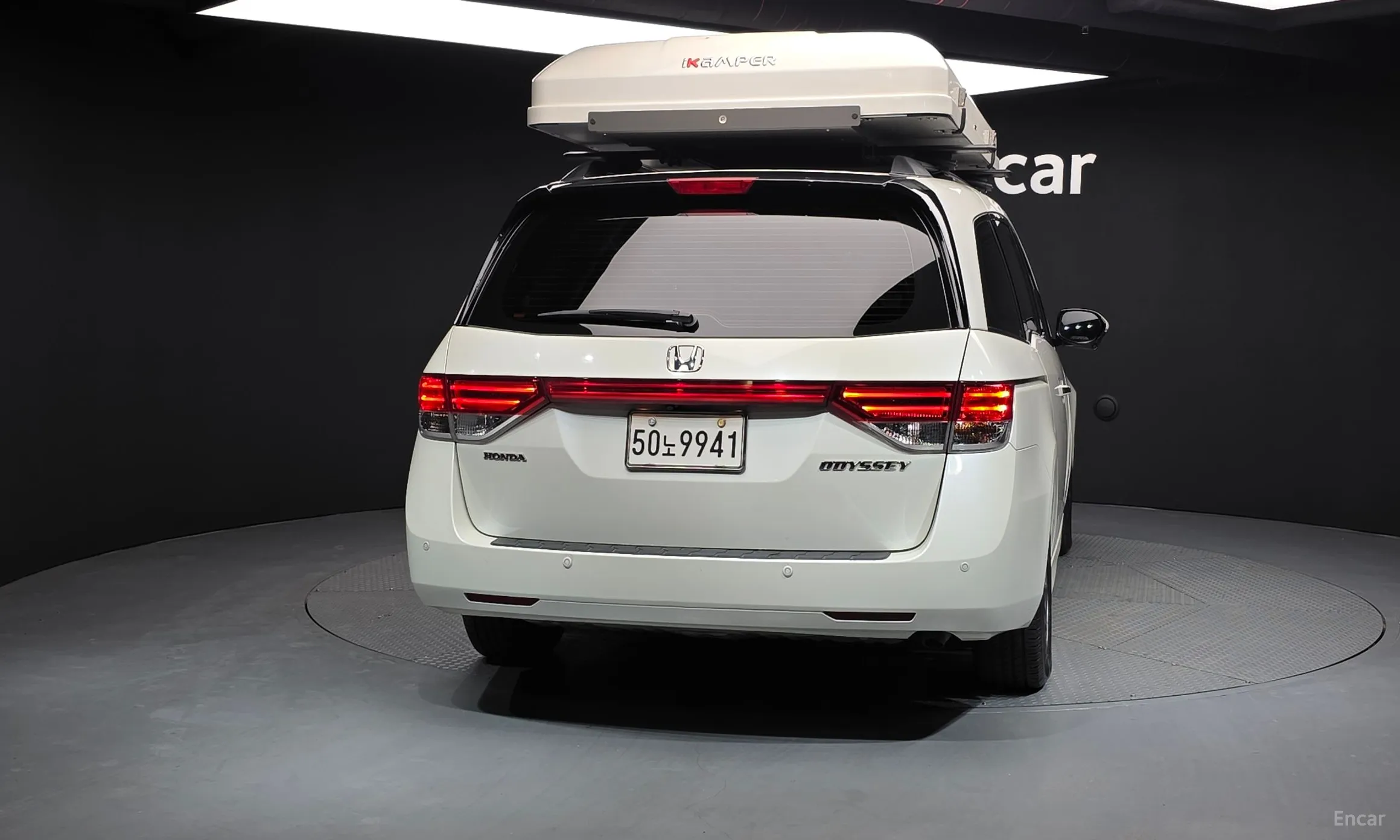 Honda Odyssey превью 4