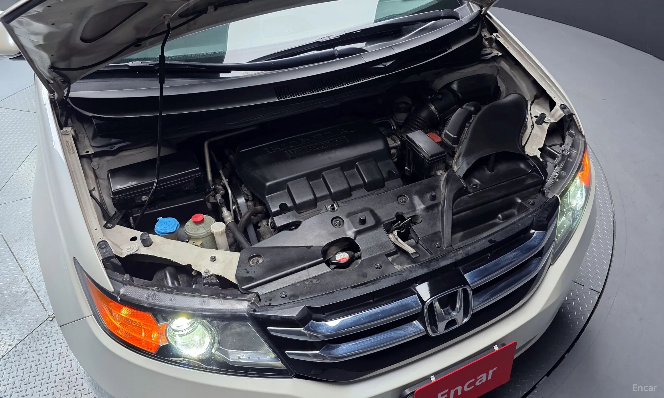 Honda Odyssey превью 6