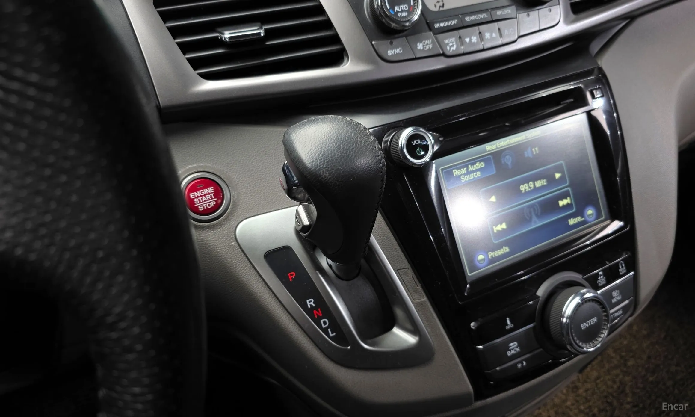 Honda Odyssey превью 9