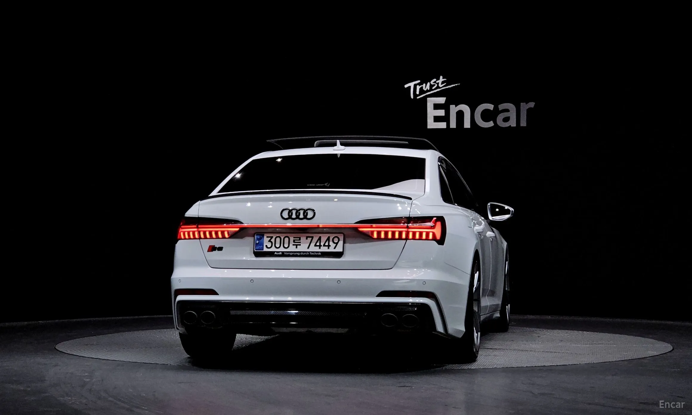 Audi A6 (C8) превью 4