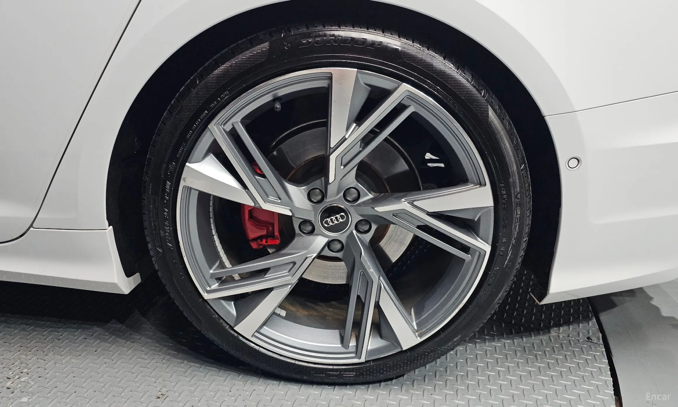 Audi A6 (C8) превью 5