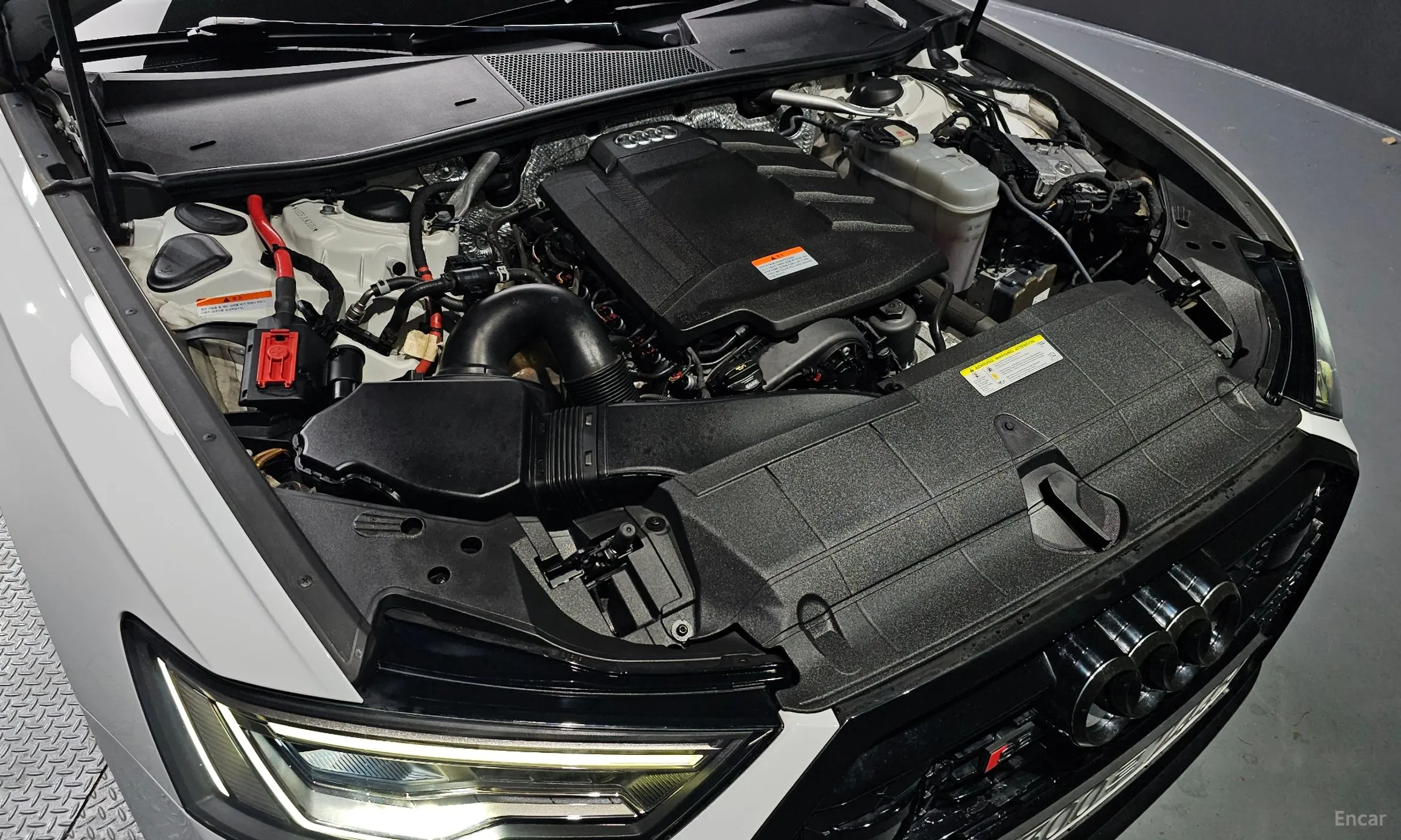 Audi A6 (C8) превью 6