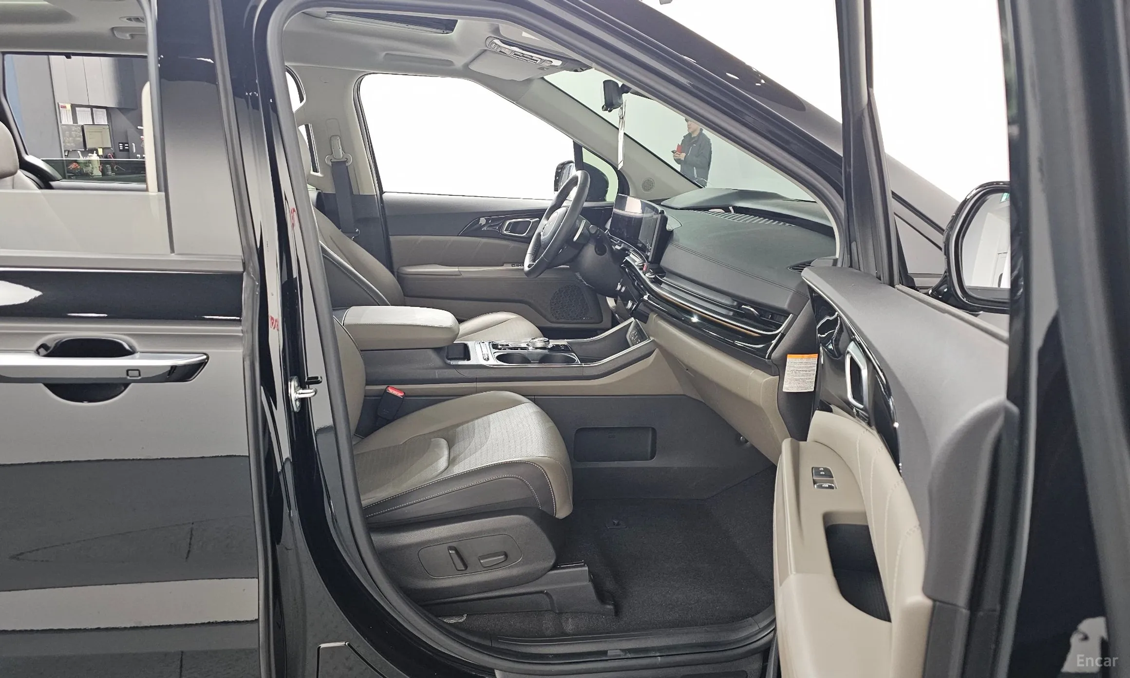 Kia Carnival 4th Generation превью 11