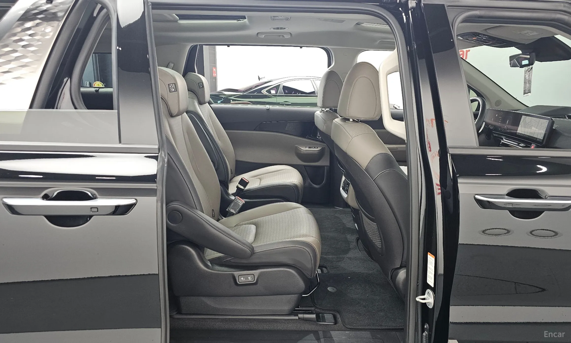 Kia Carnival 4th Generation превью 12