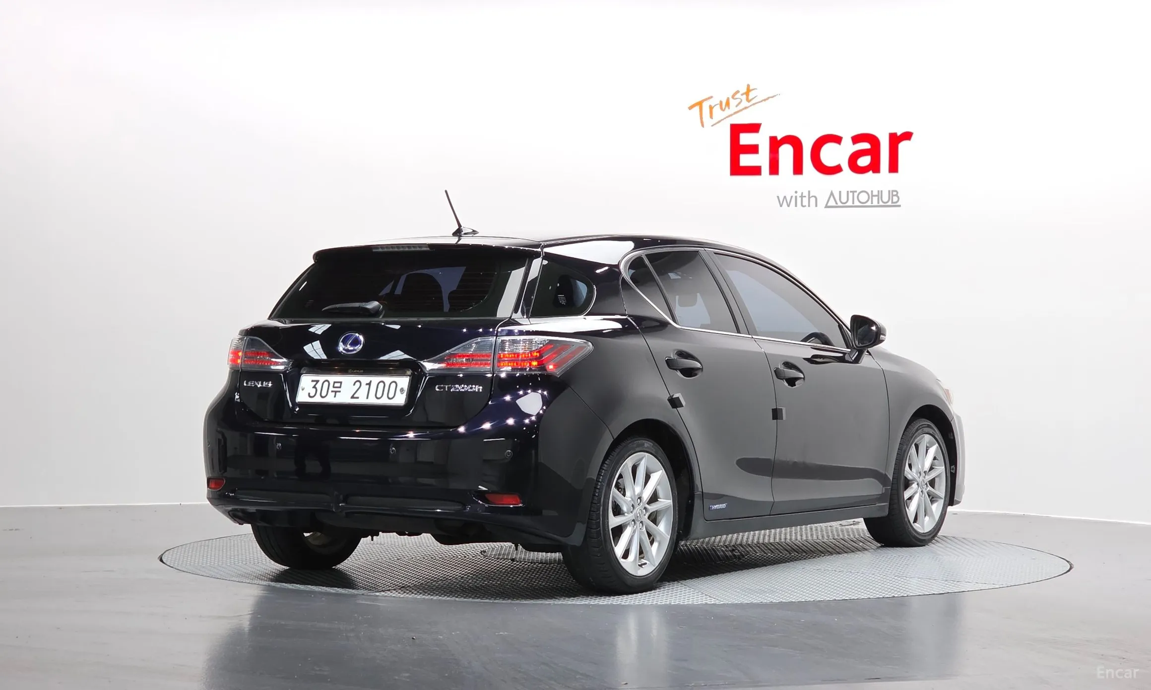 Lexus CT200h превью 2