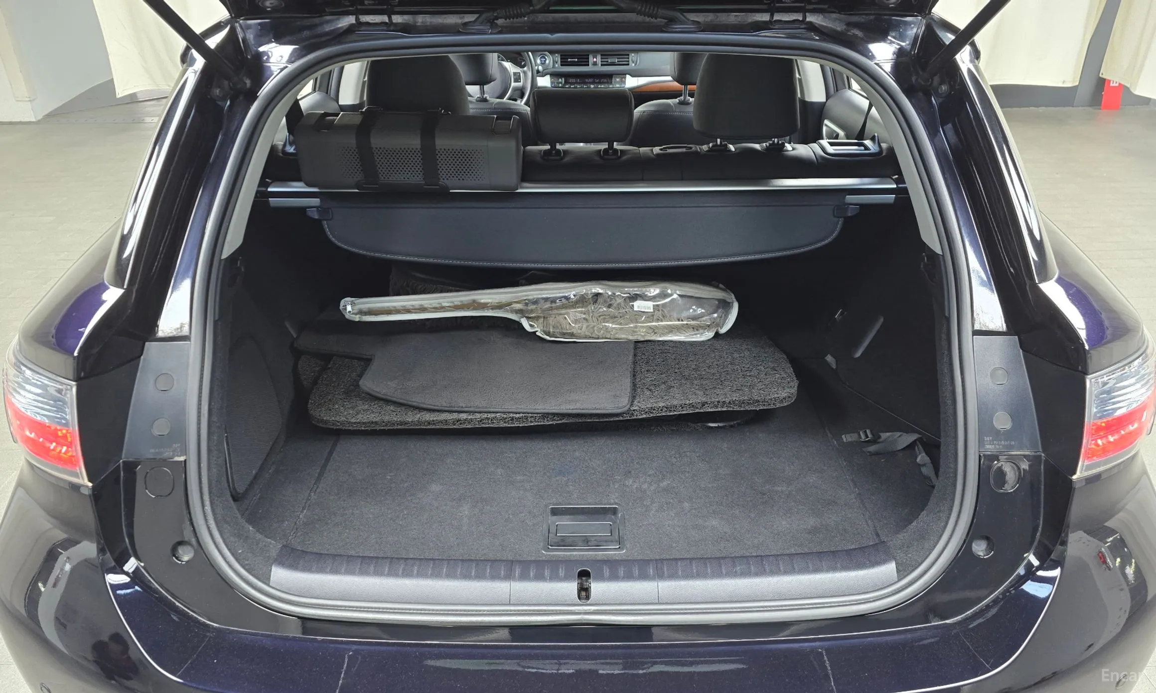 Lexus CT200h превью 20