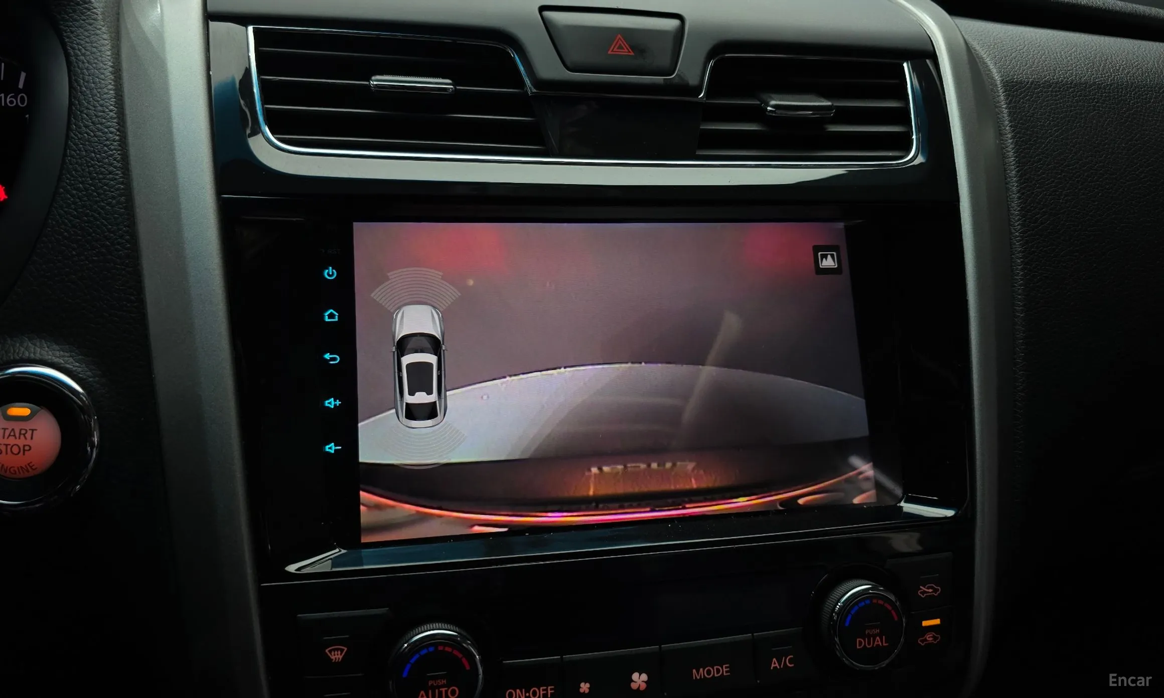Nissan Altima превью 15