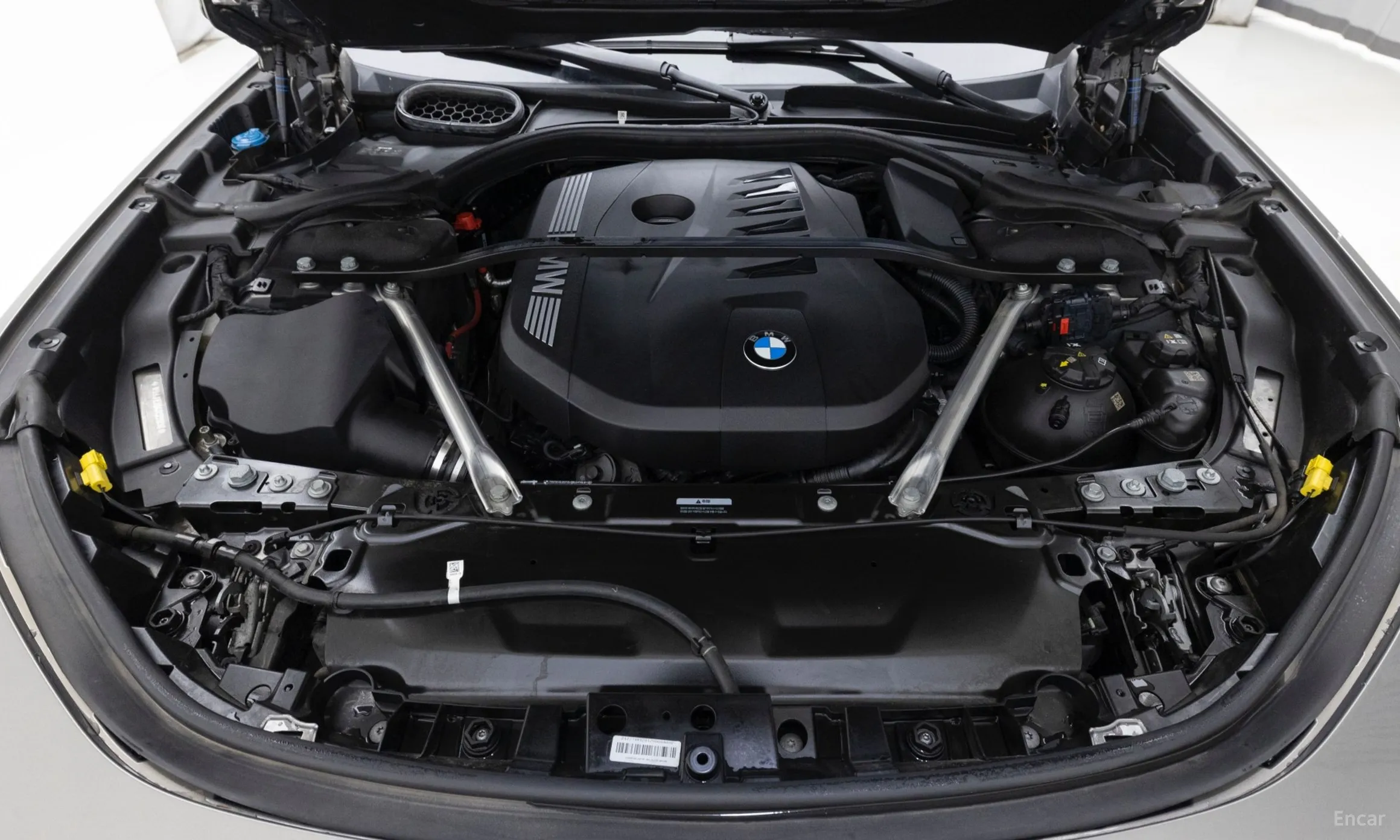 BMW 7 Series (G70) превью 6
