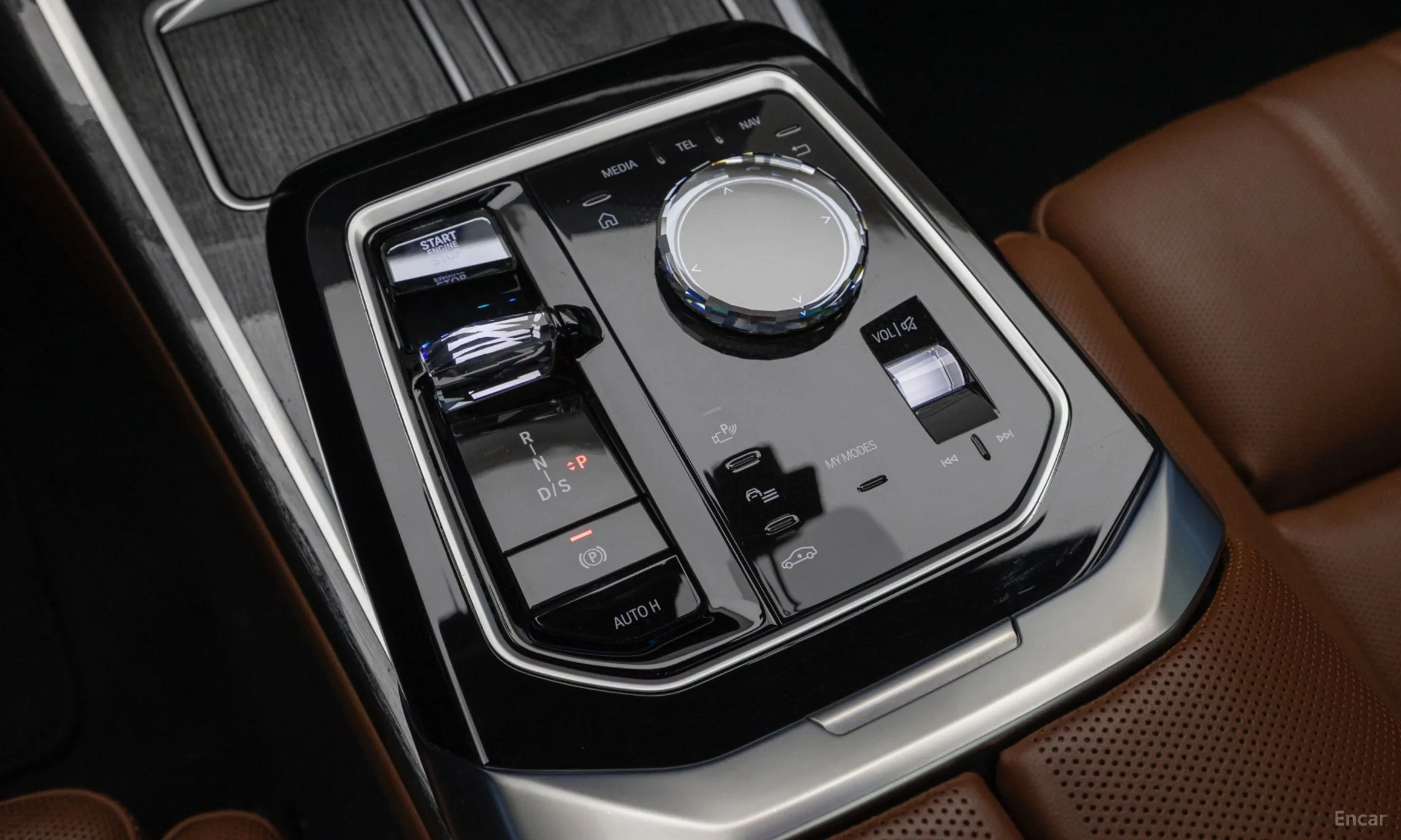 BMW 7 Series (G70) превью 9