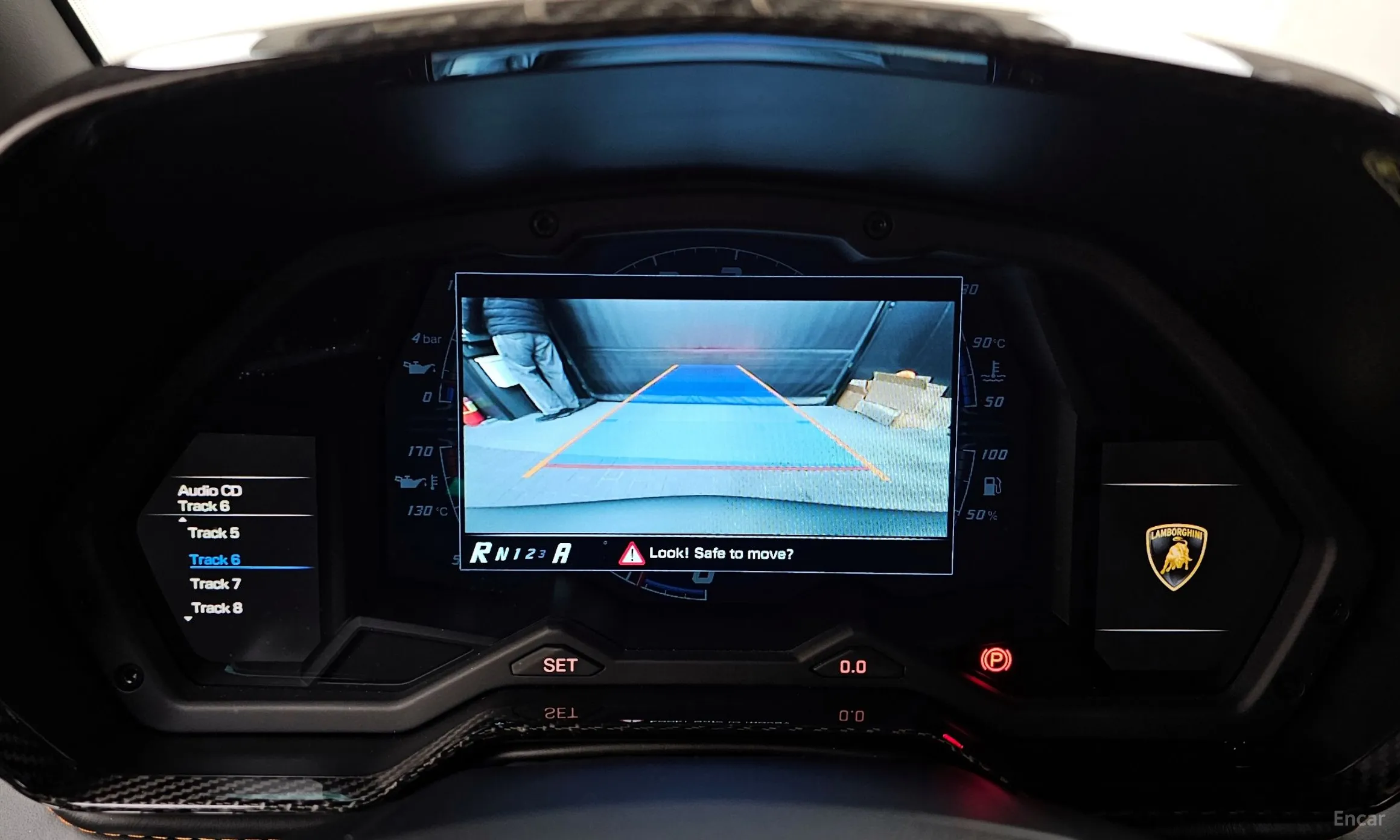 Lamborghini Aventador превью 14
