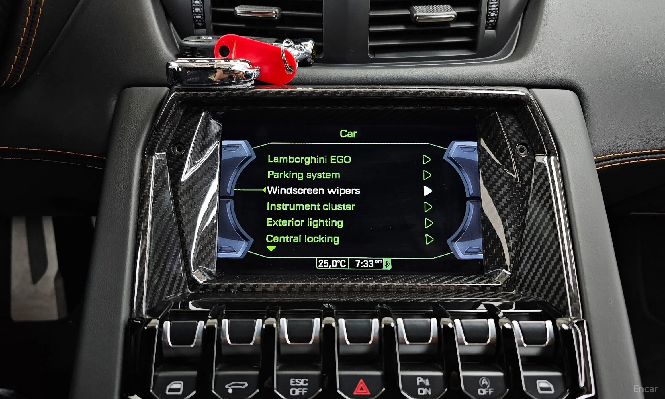 Lamborghini Aventador превью 15
