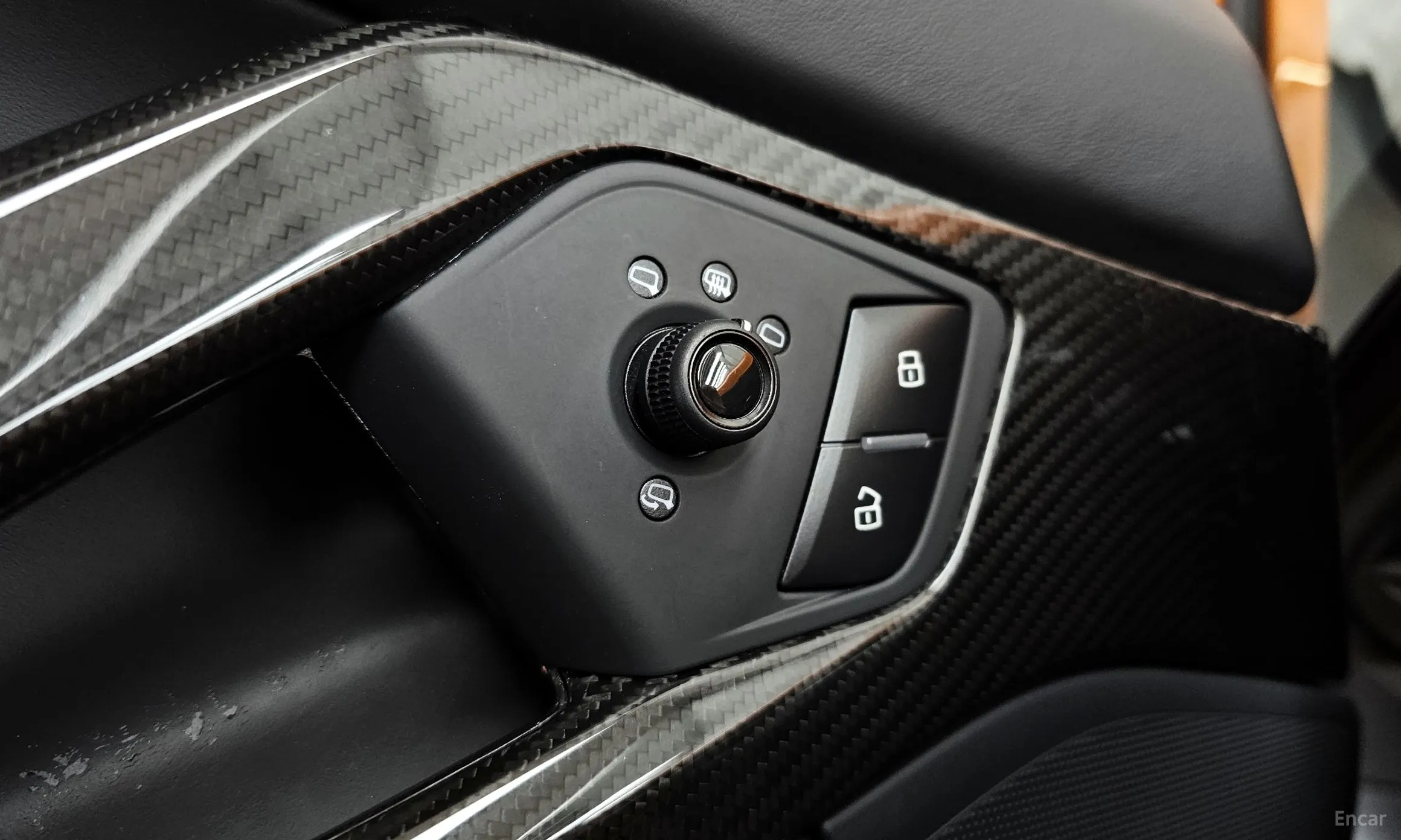 Lamborghini Aventador превью 17