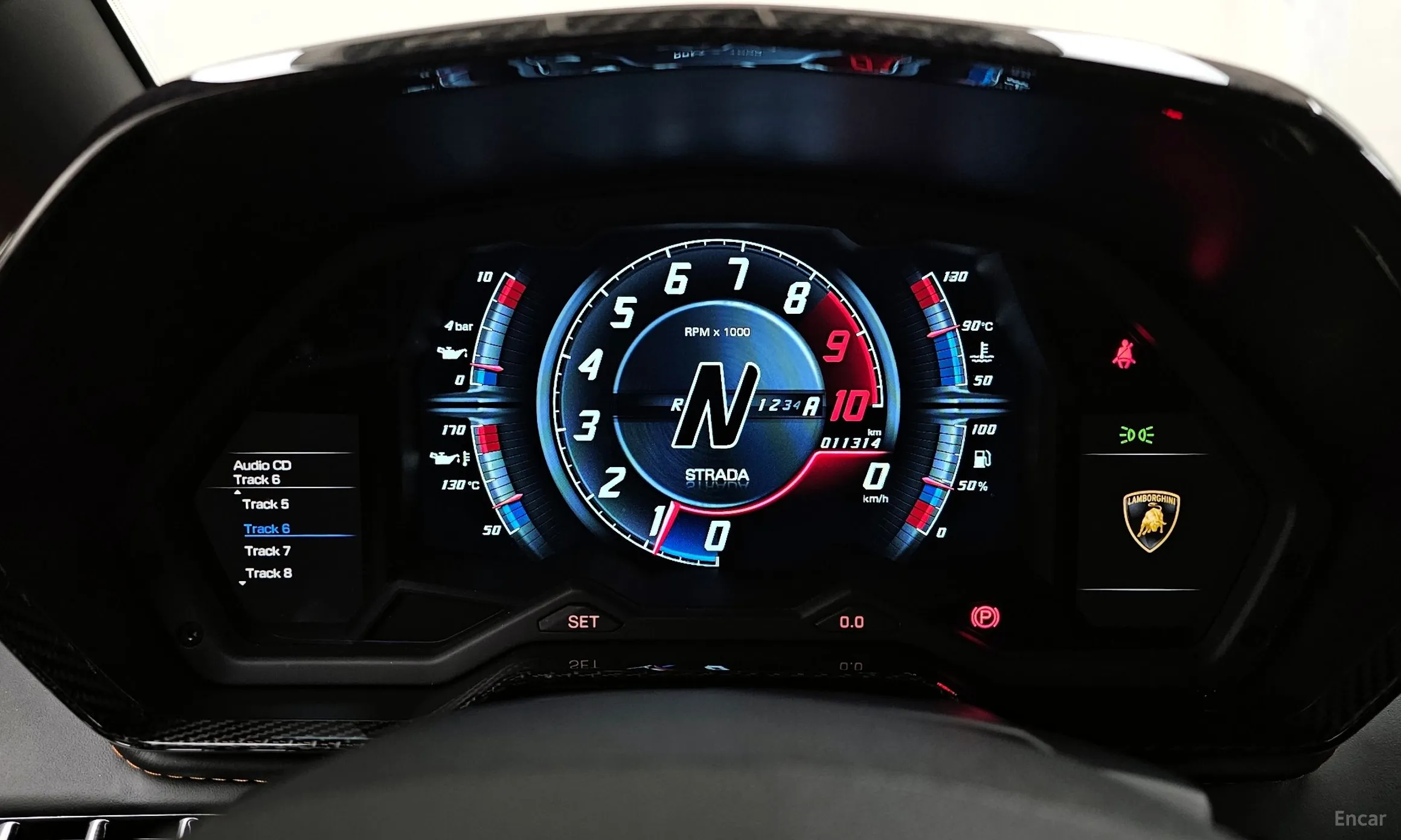 Lamborghini Aventador превью 8
