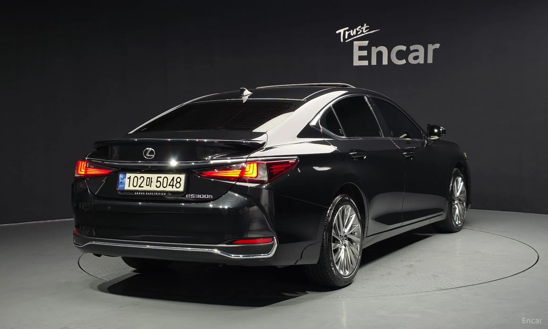 Lexus ES300h 7th Generation