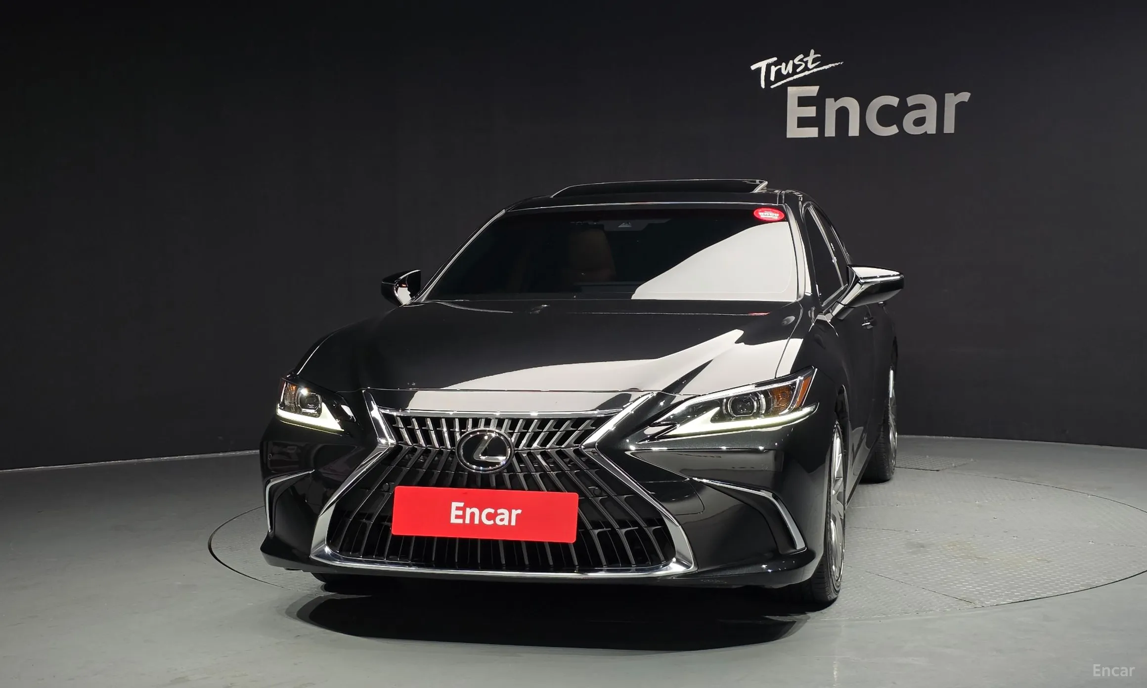 Lexus ES300h 7th Generation превью 3
