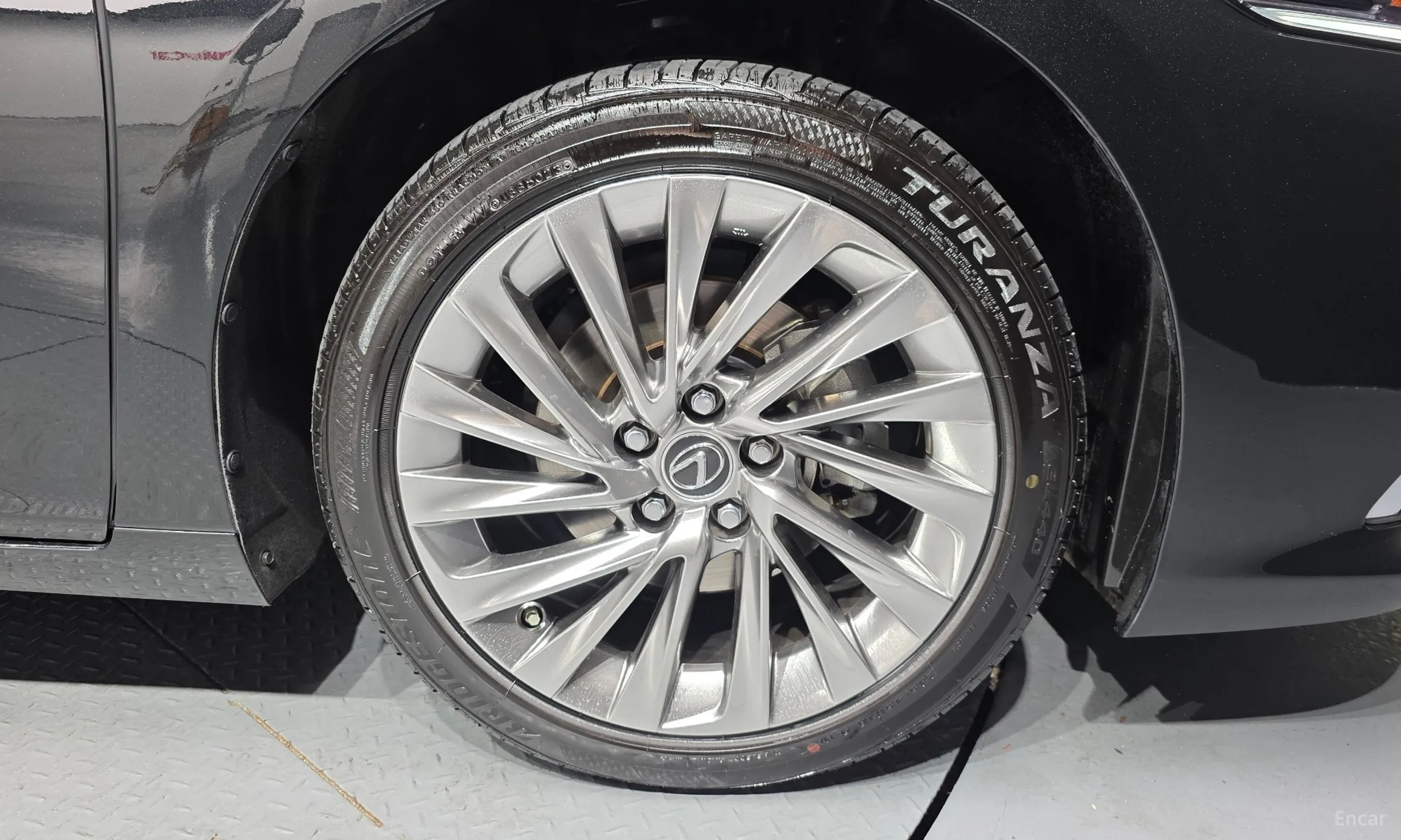 Lexus ES300h 7th Generation превью 5