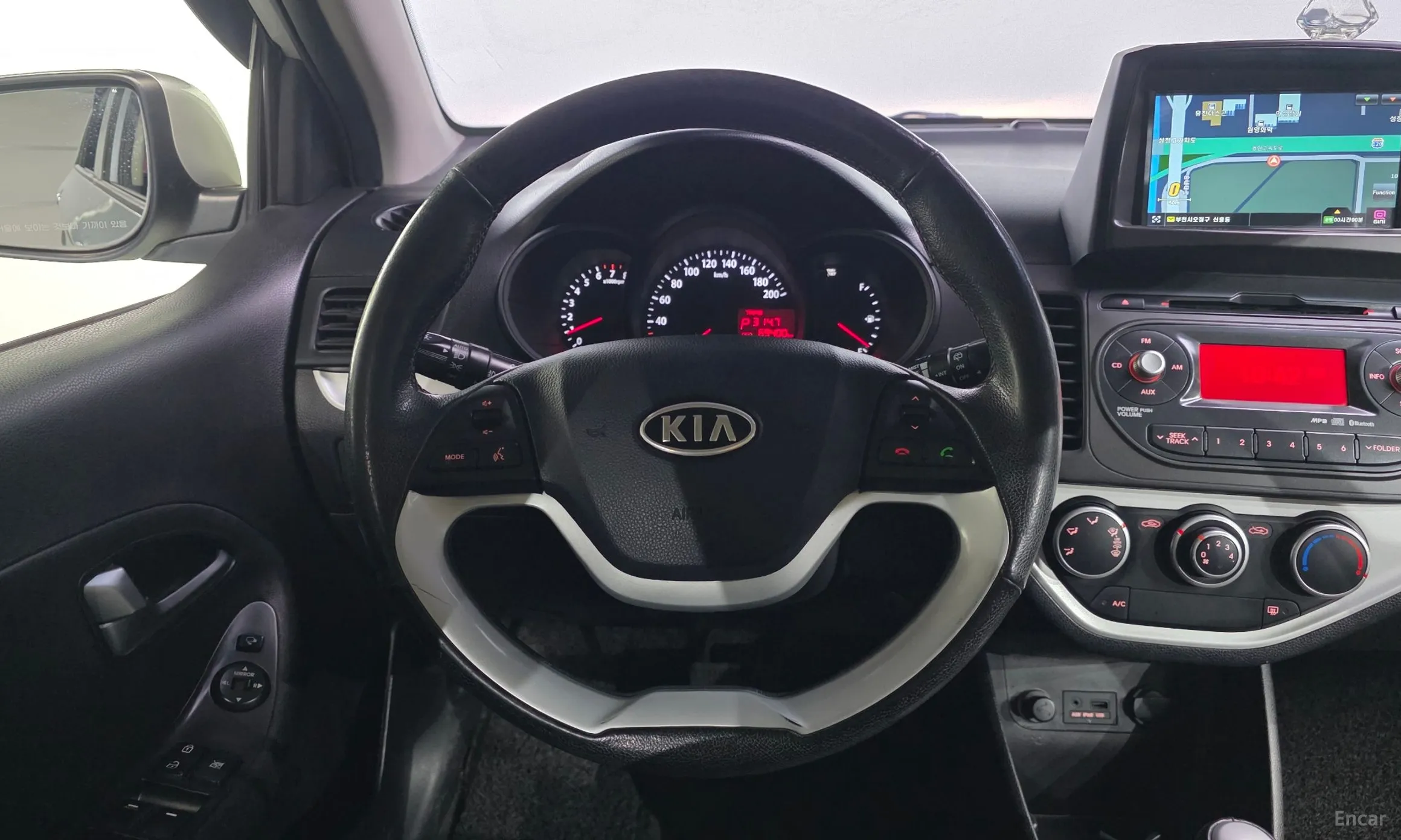 Kia morning превью 13