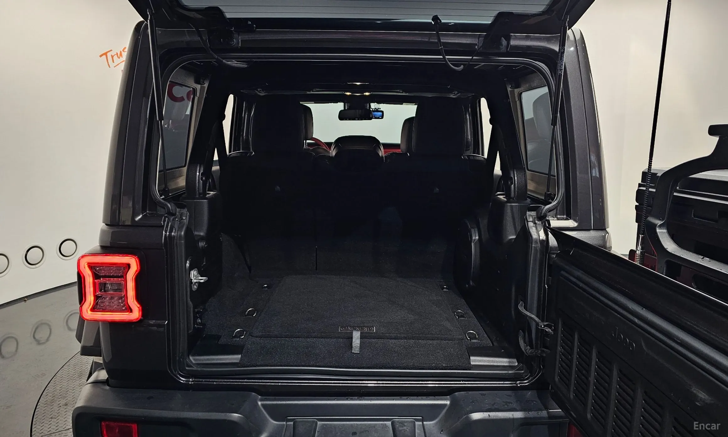 Jeep Wrangler (JL) превью 20