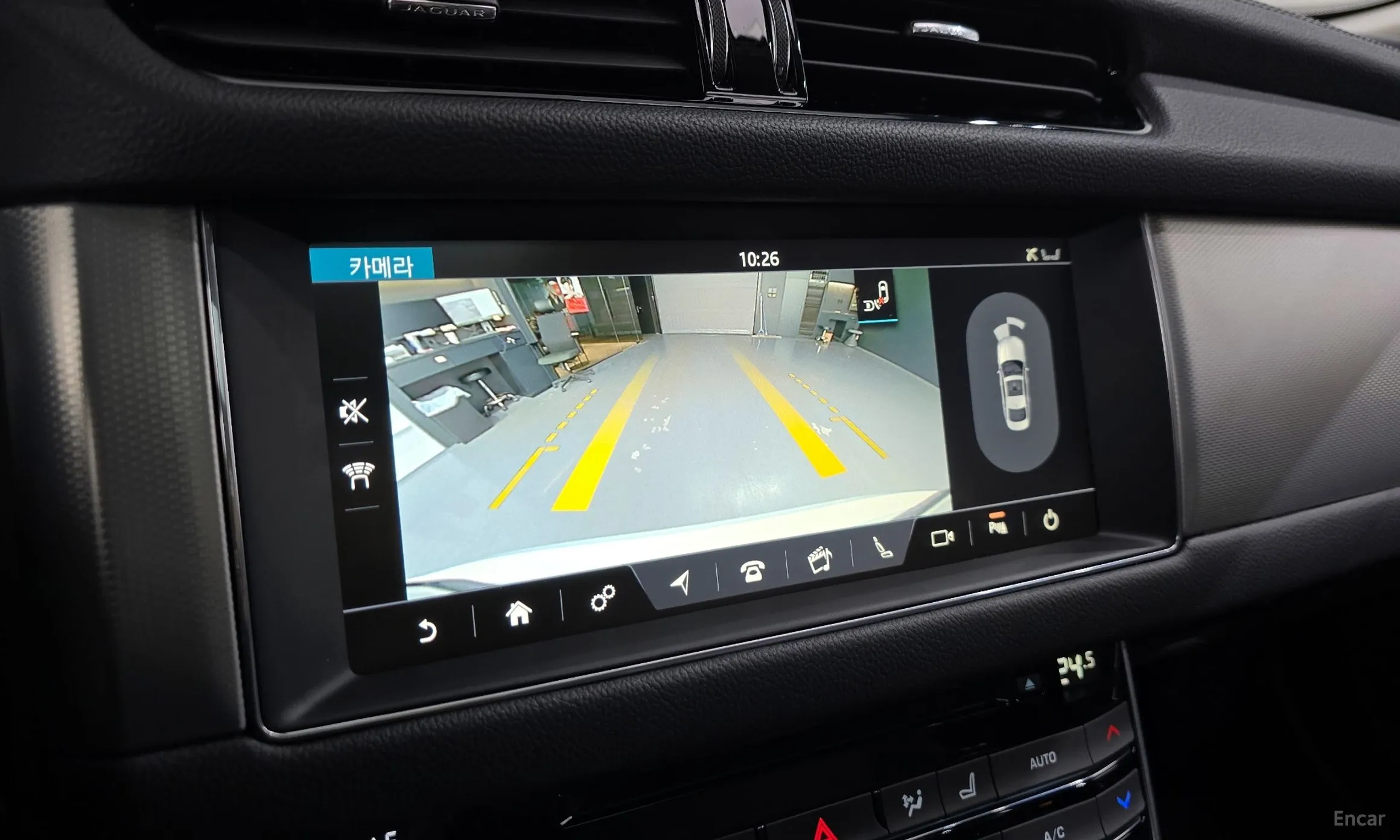 Jaguar XF (x260) превью 15
