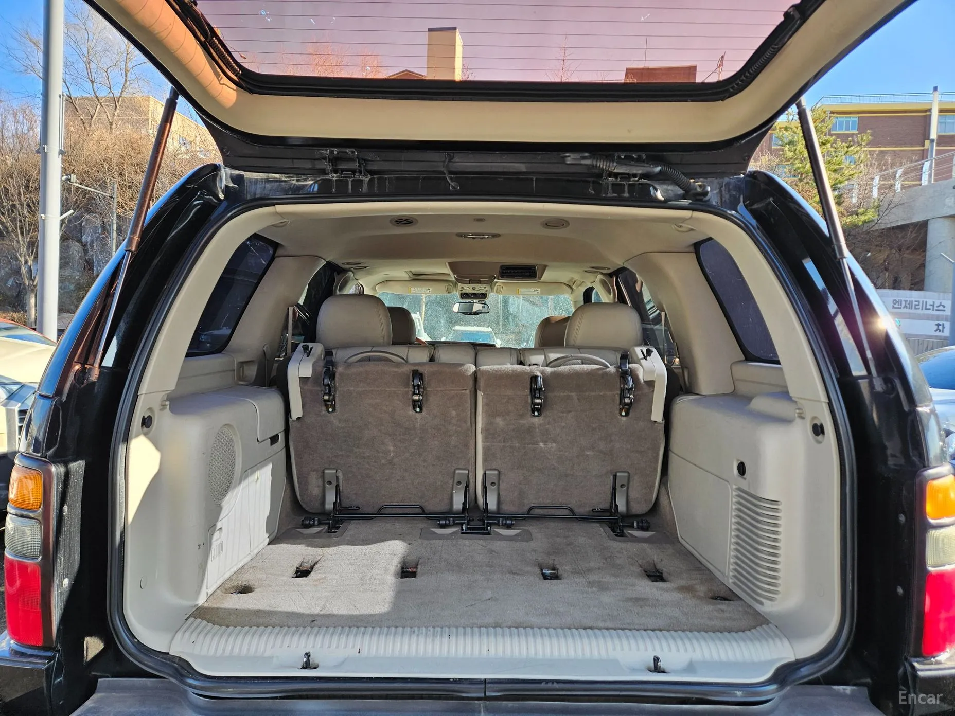 Cadillac Escalade превью 6