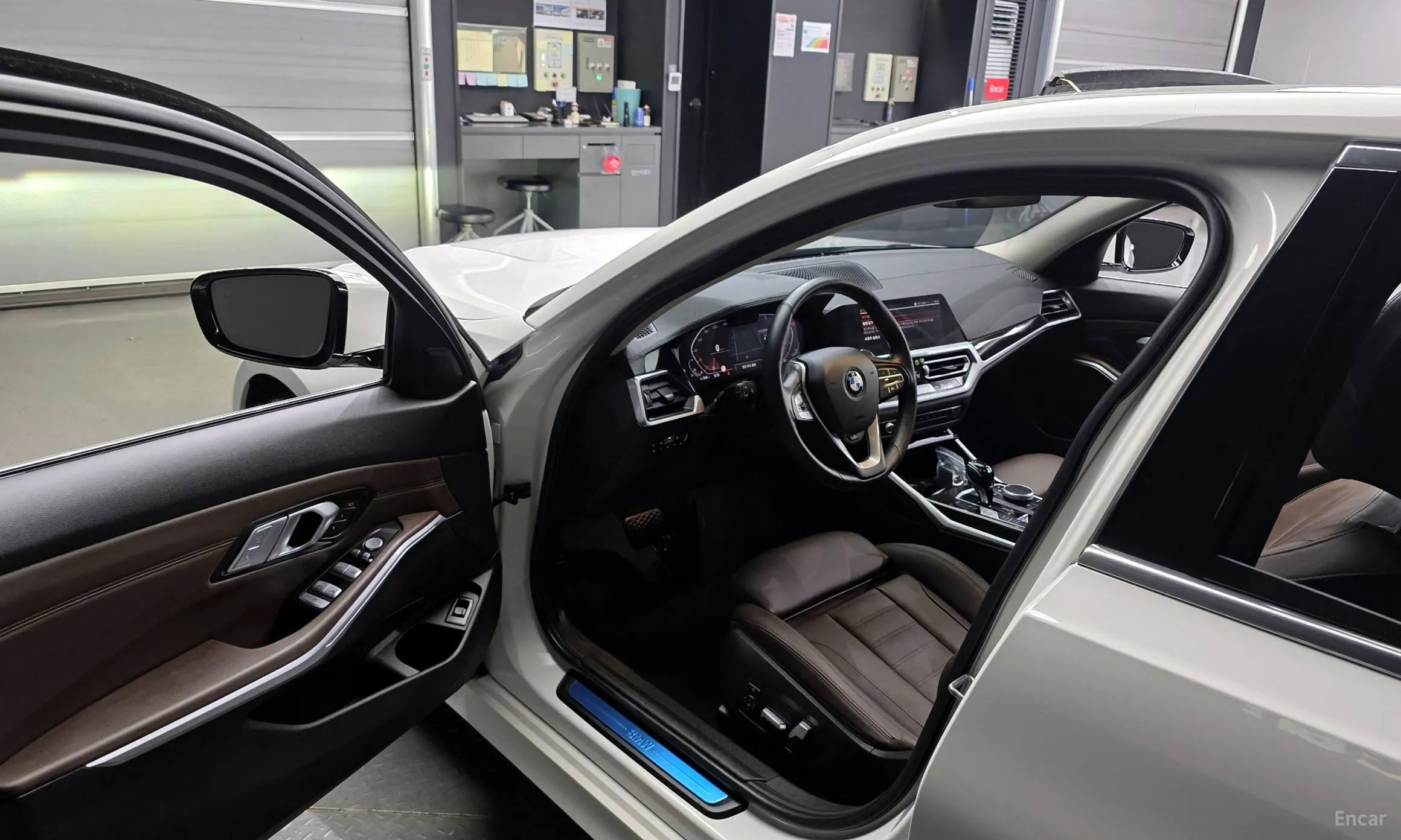 BMW 3 Series (G20) превью 10