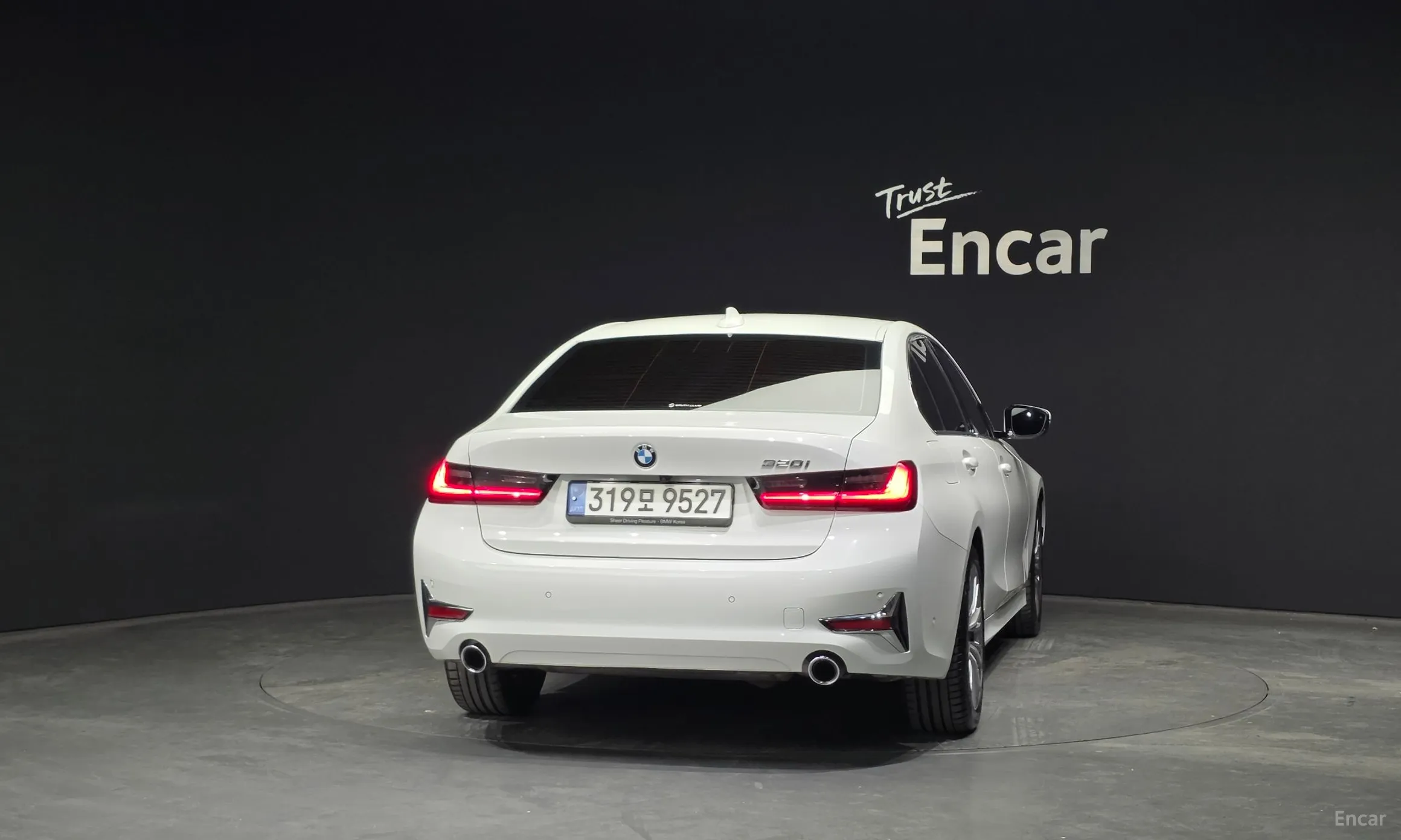 BMW 3 Series (G20) превью 4