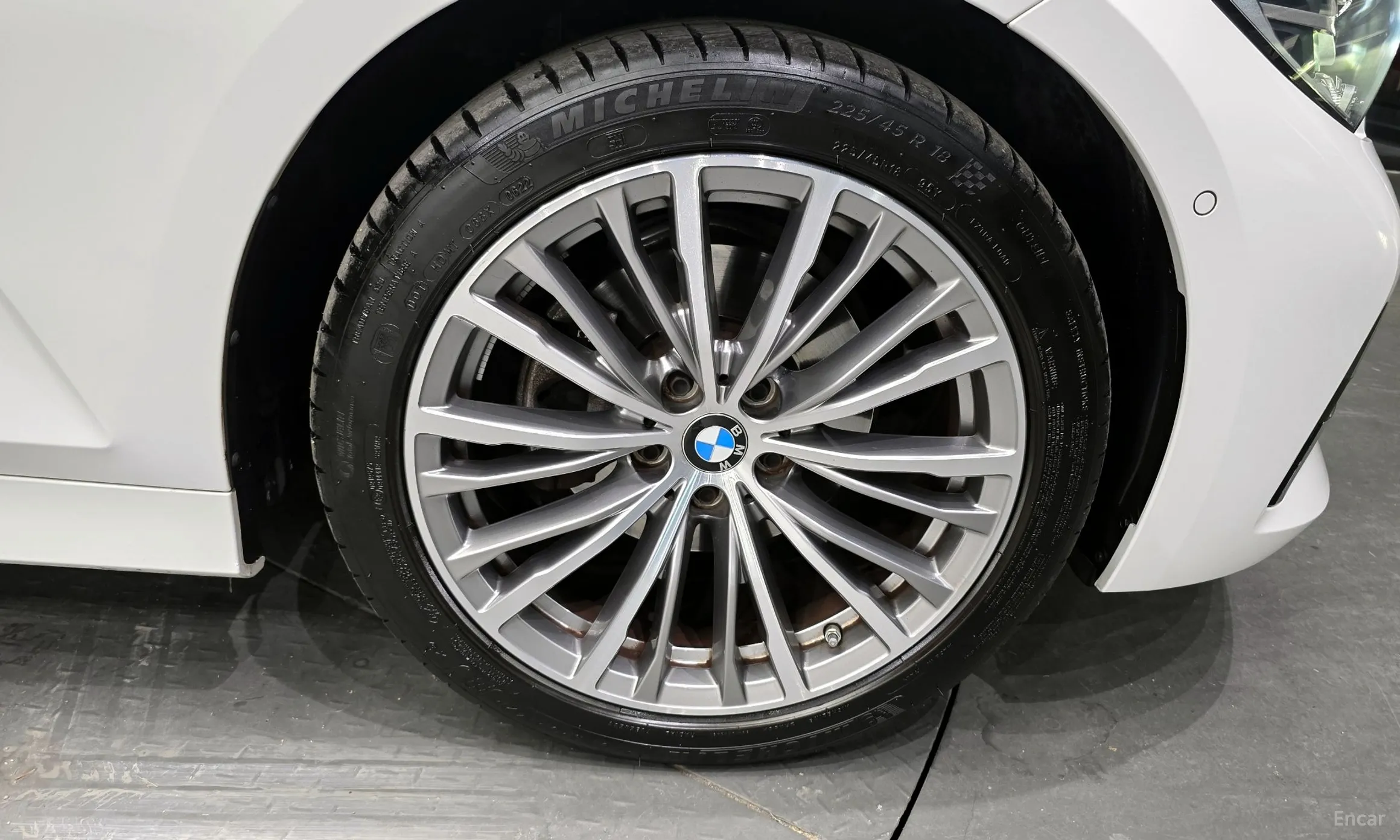 BMW 3 Series (G20) превью 5