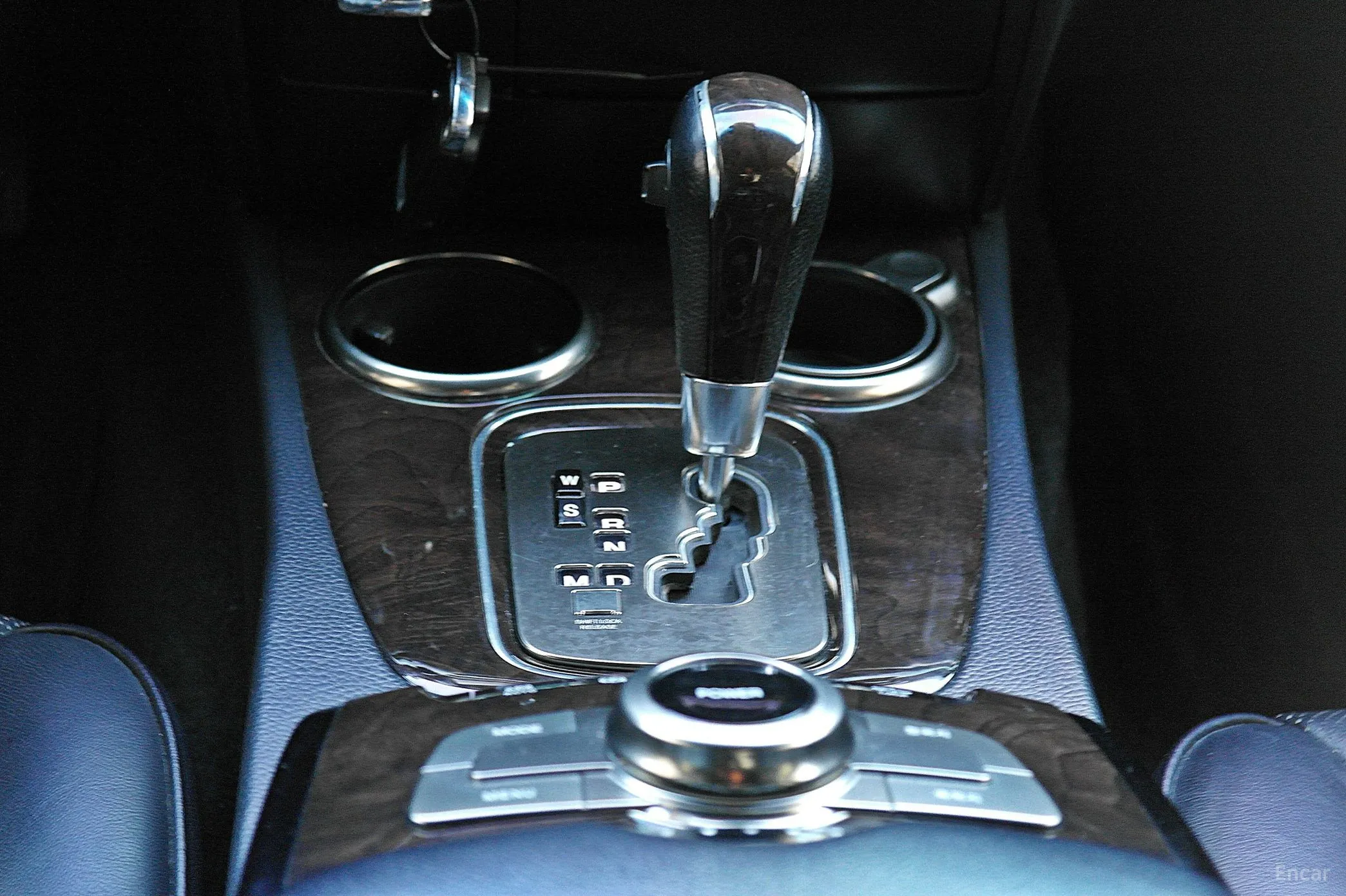 KG Mobility (SsangYong) Chairman W превью 13