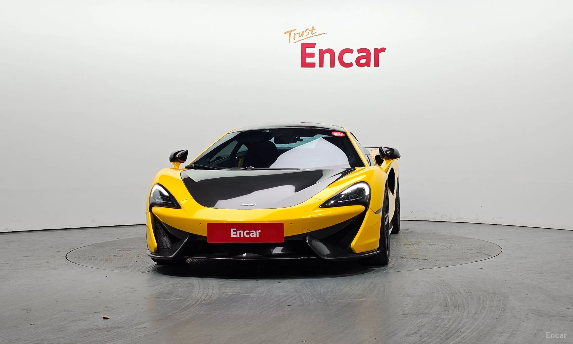 McLaren 570S превью 3