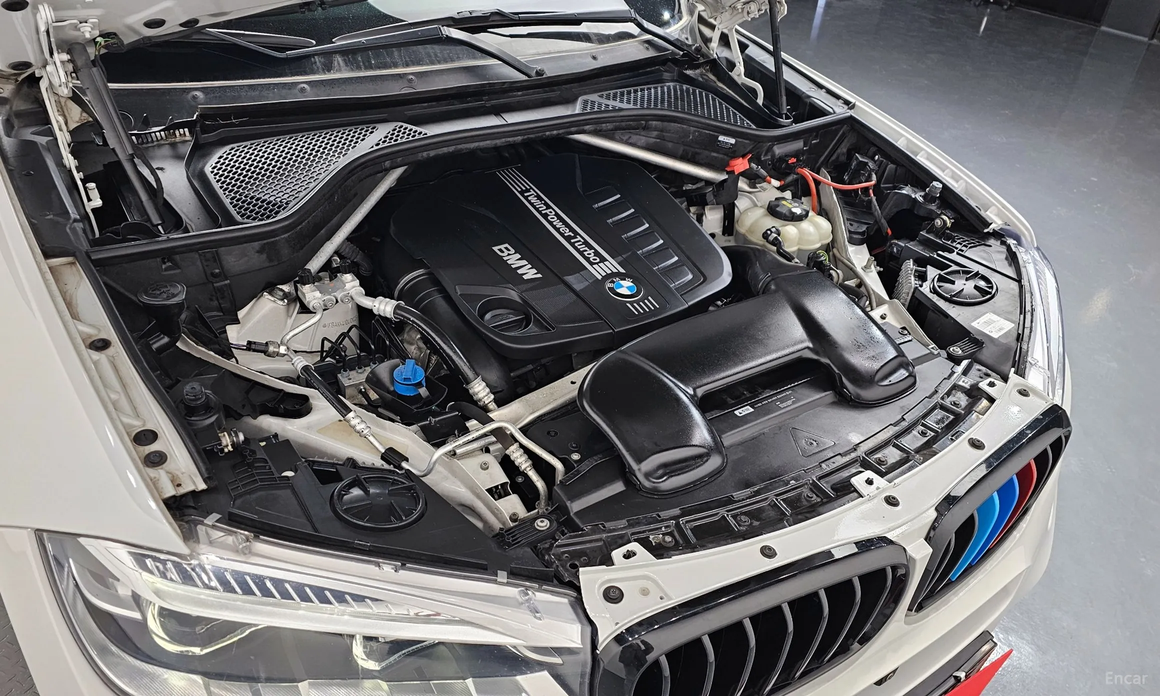 BMW X6 (F16) превью 6
