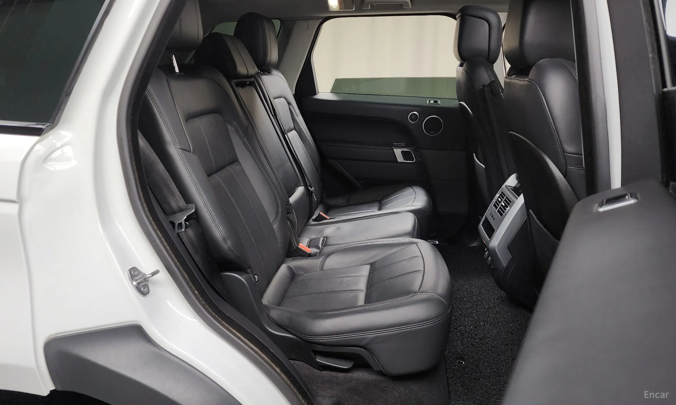 Land Rover Range Rover Sport 2nd Generation превью 12