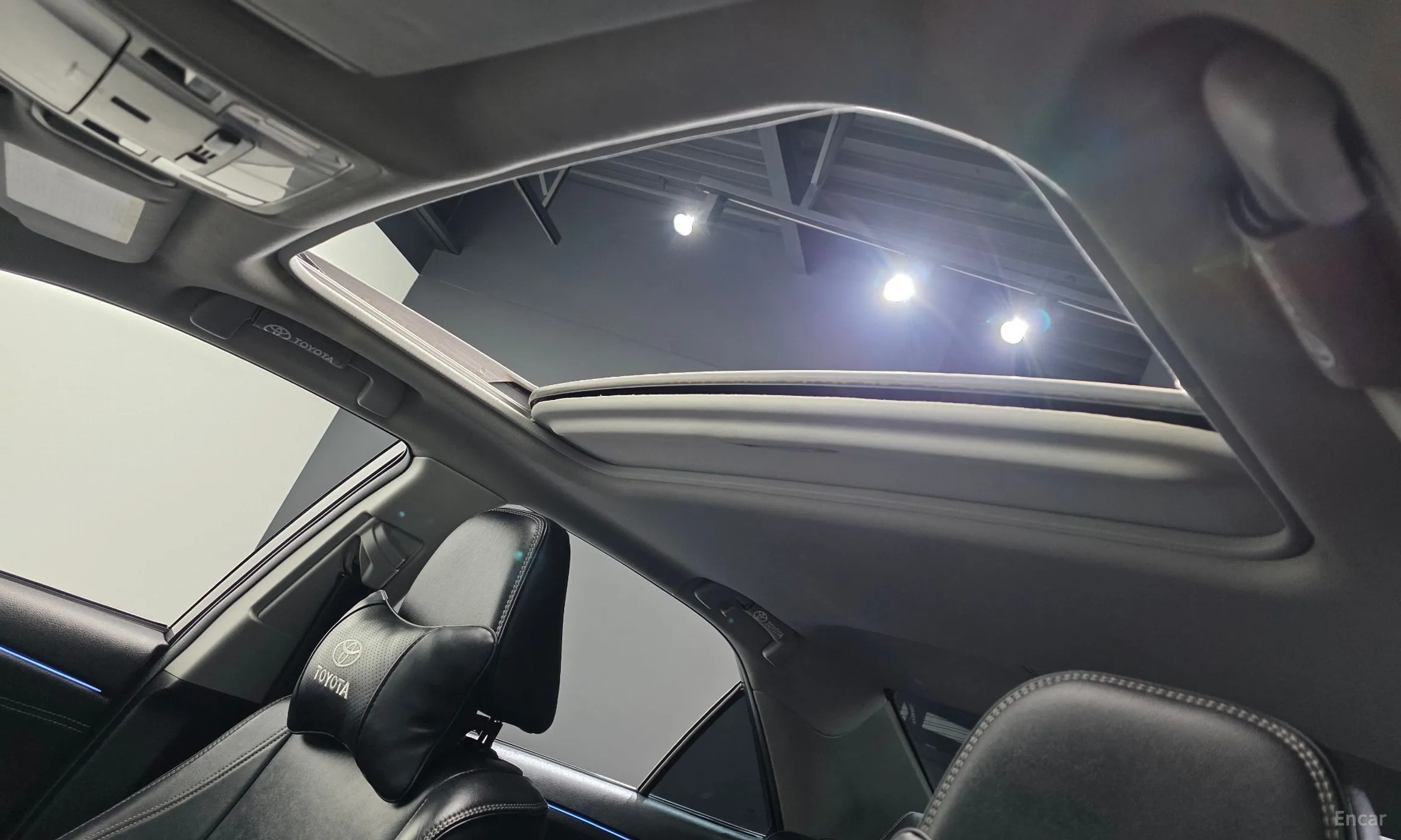 Toyota New Camry превью 19