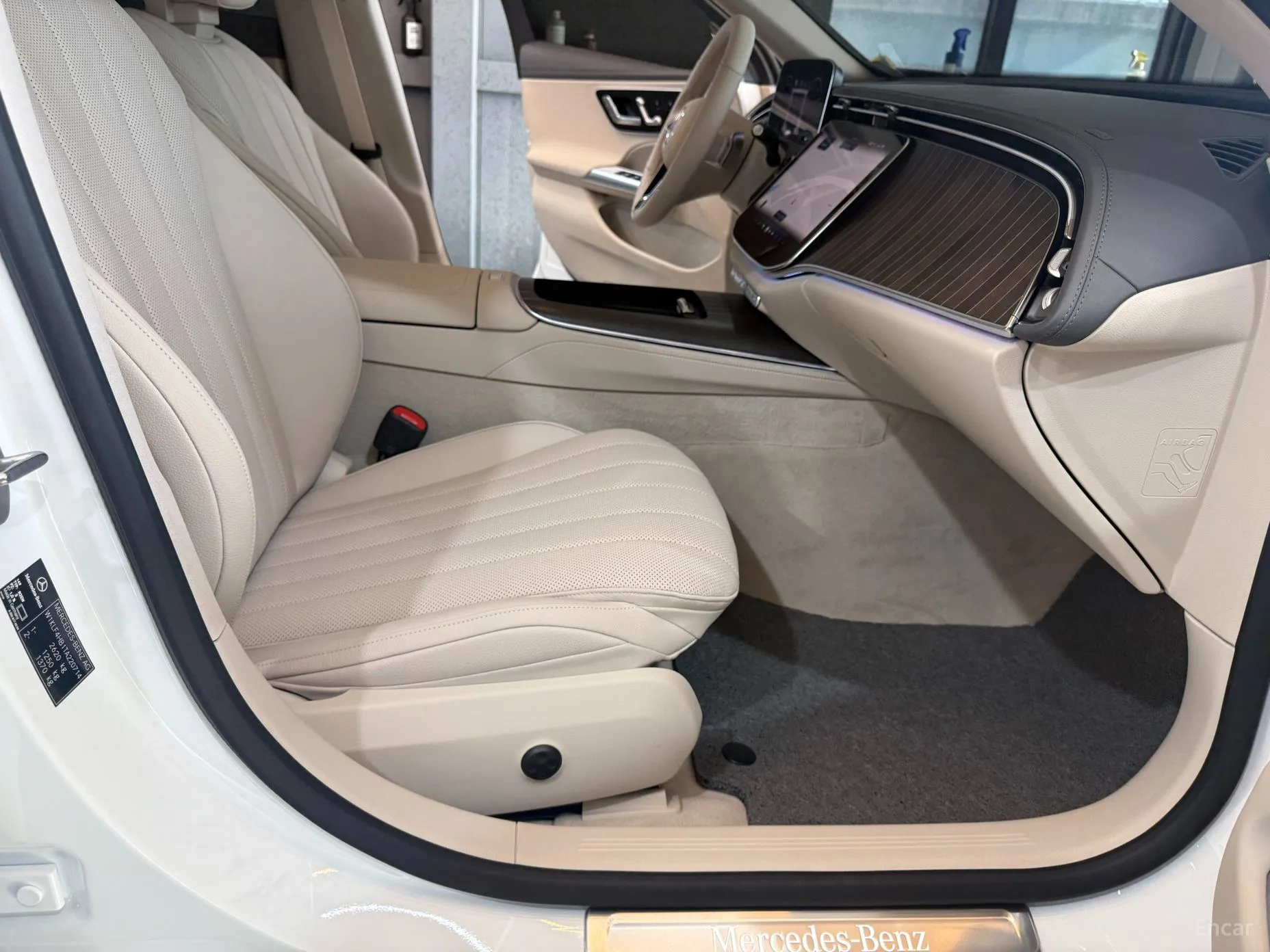 Mercedes Benz E-Class W214 превью 11