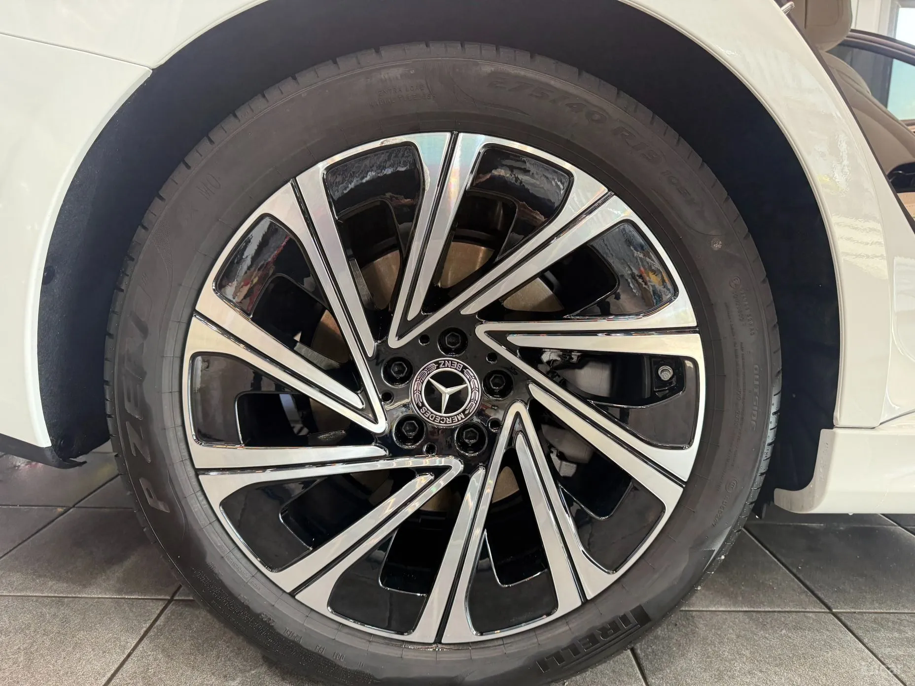 Mercedes Benz E-Class W214 превью 17