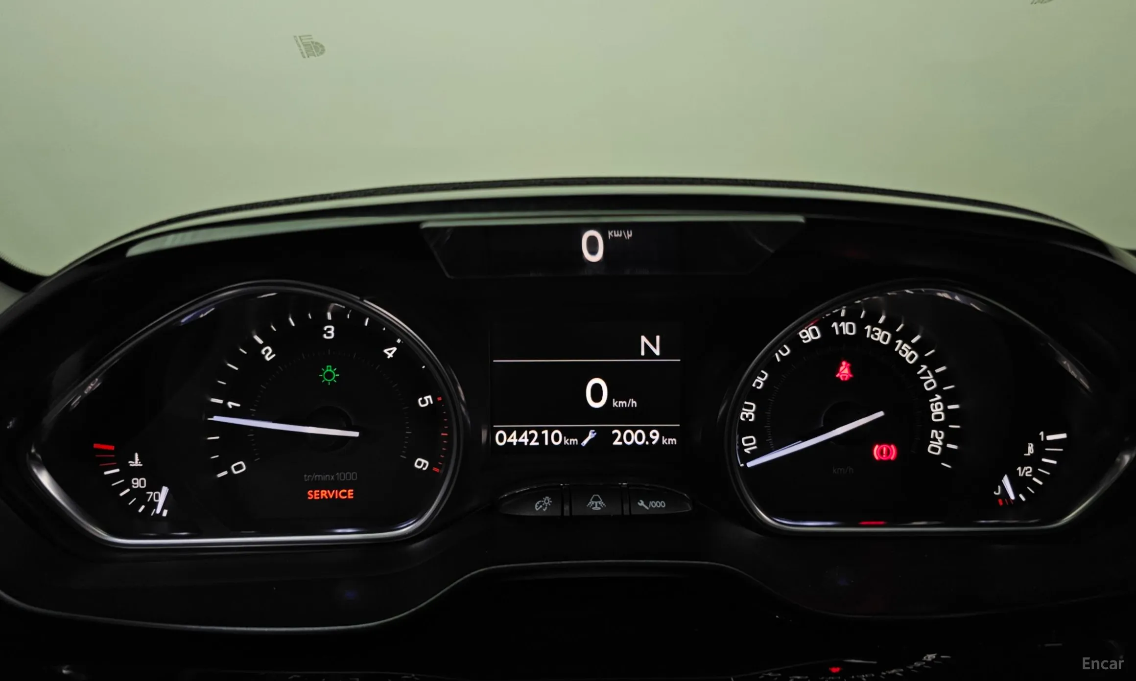 Peugeot 2008. превью 8
