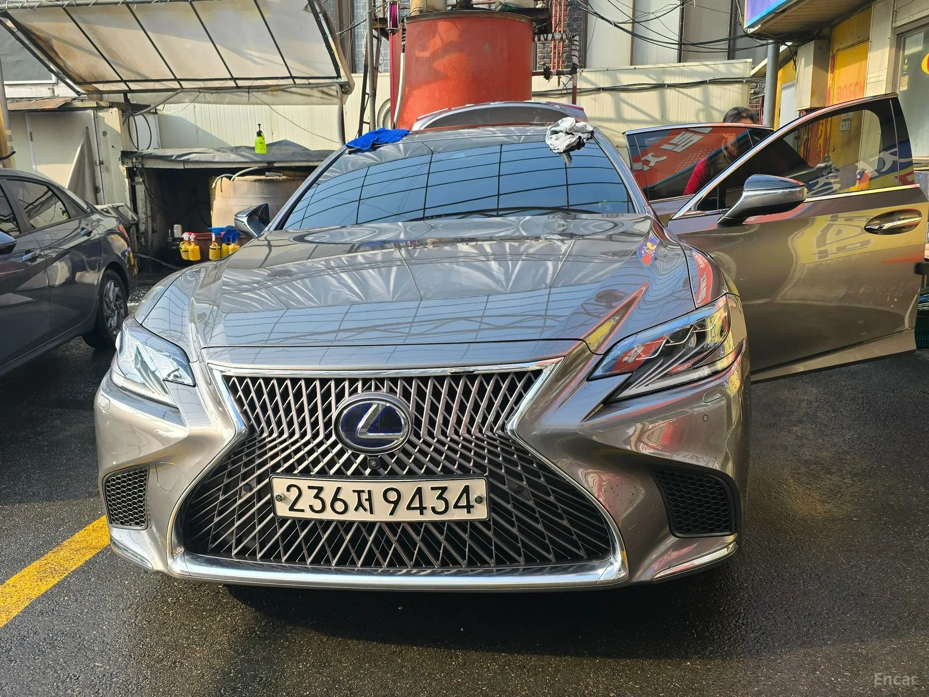 Lexus LS500h Gen 5 превью 3