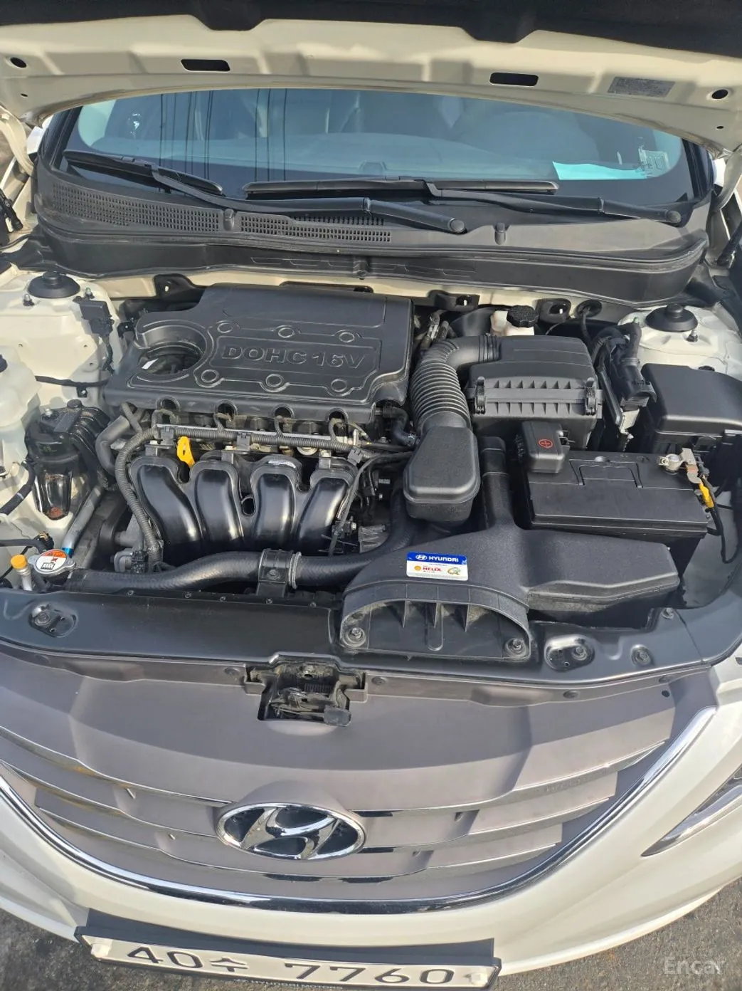 Hyundai YF Sonata превью 6