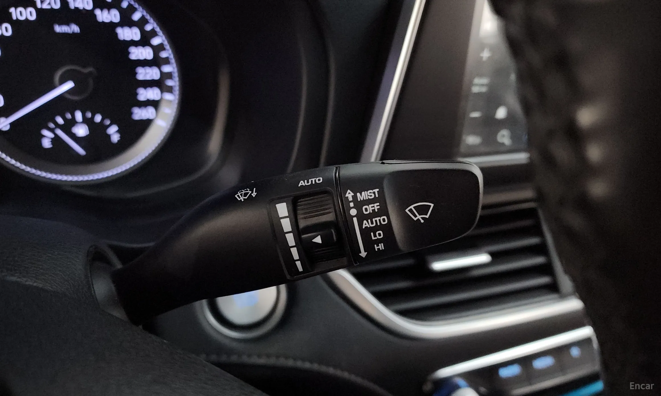Hyundai Grandeur IG превью 15