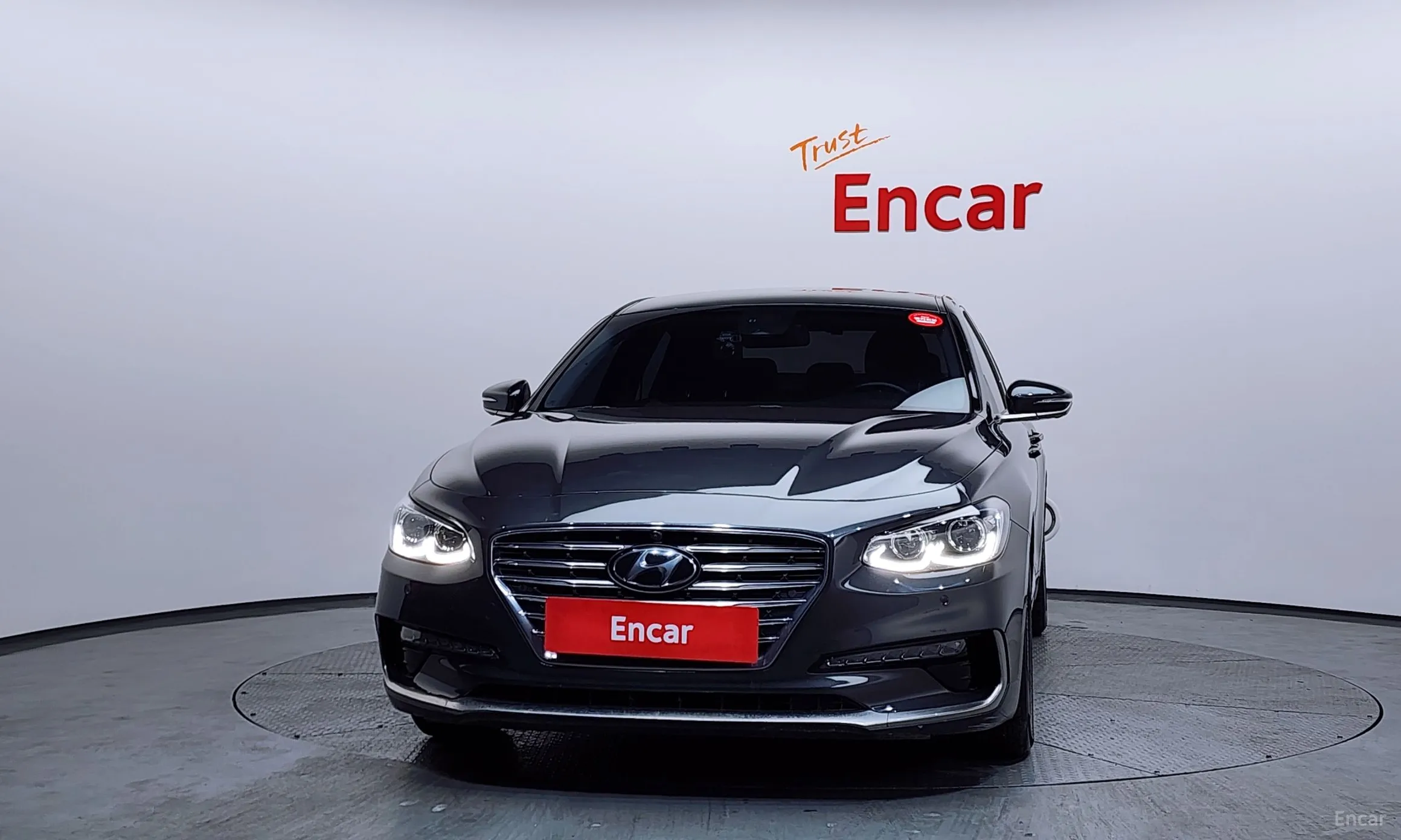 Hyundai Grandeur IG превью 3