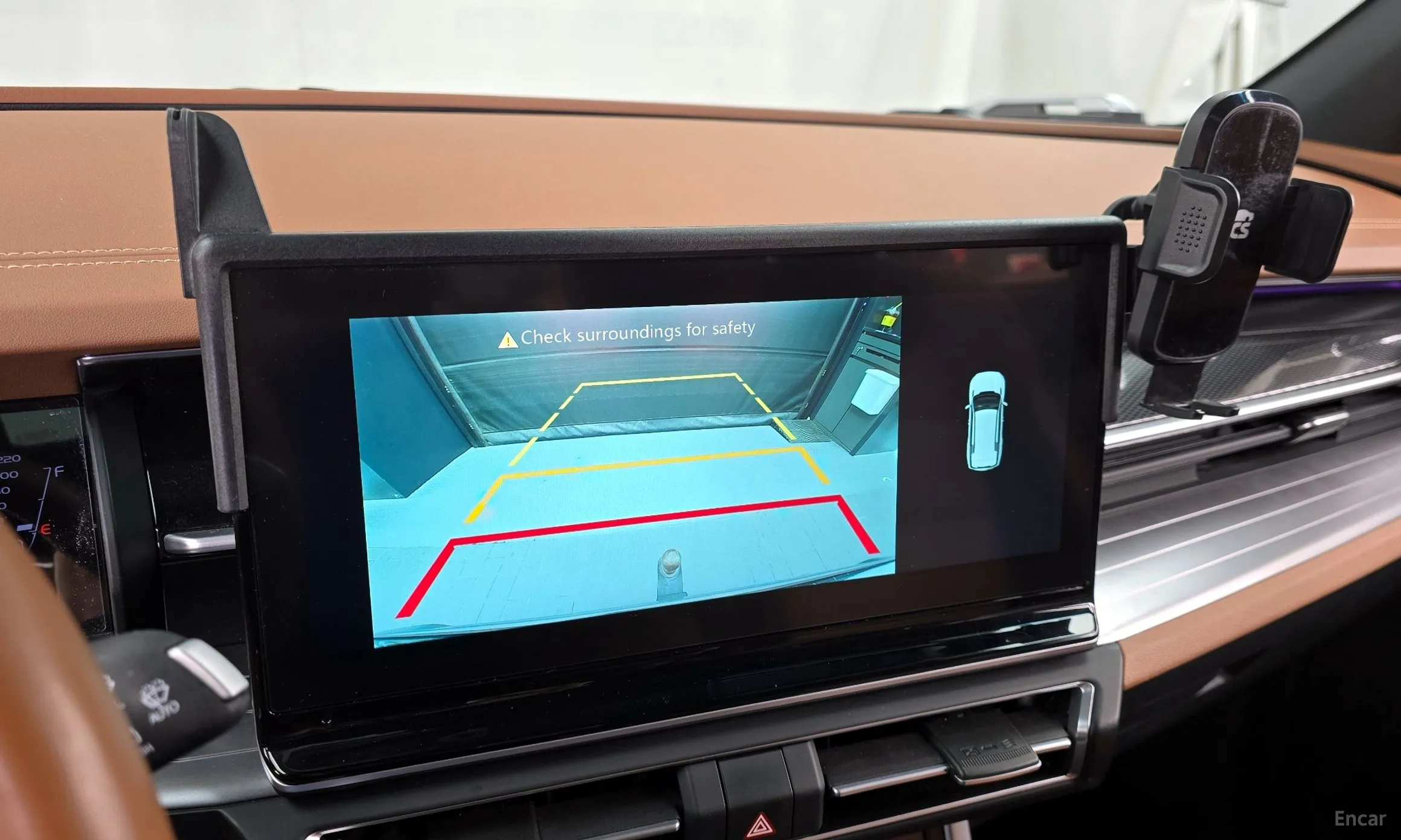 KG Mobility (SsangYong) Torres превью 15