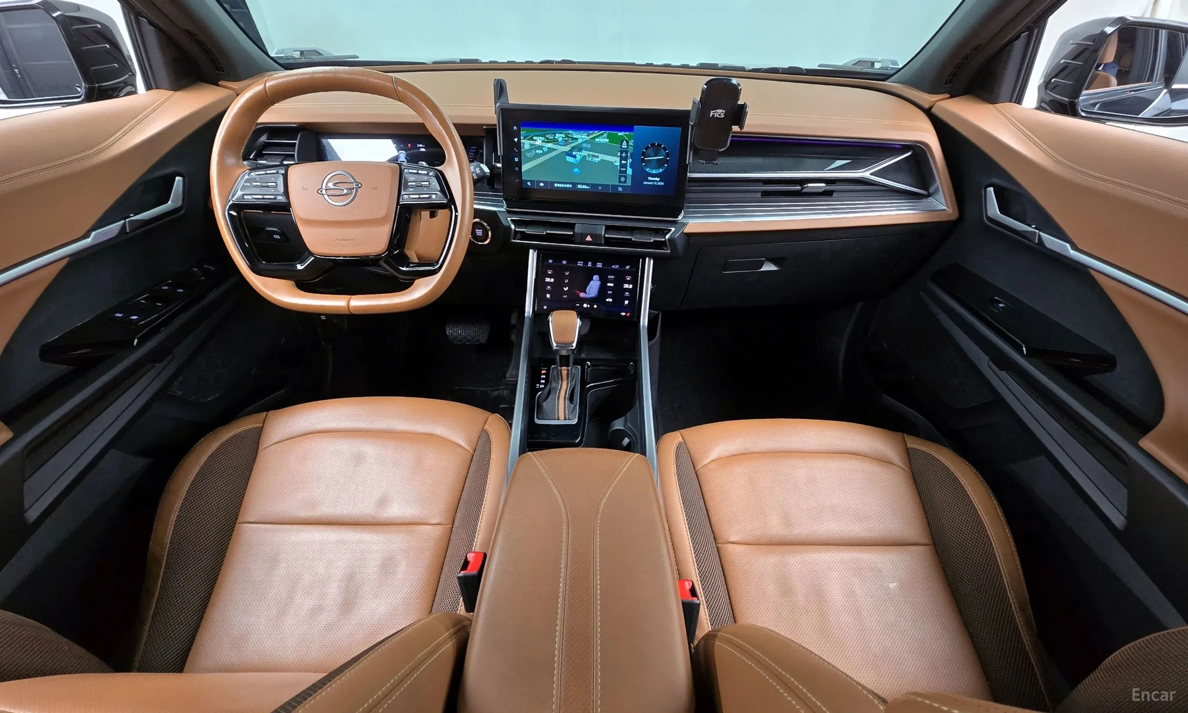 KG Mobility (SsangYong) Torres превью 7