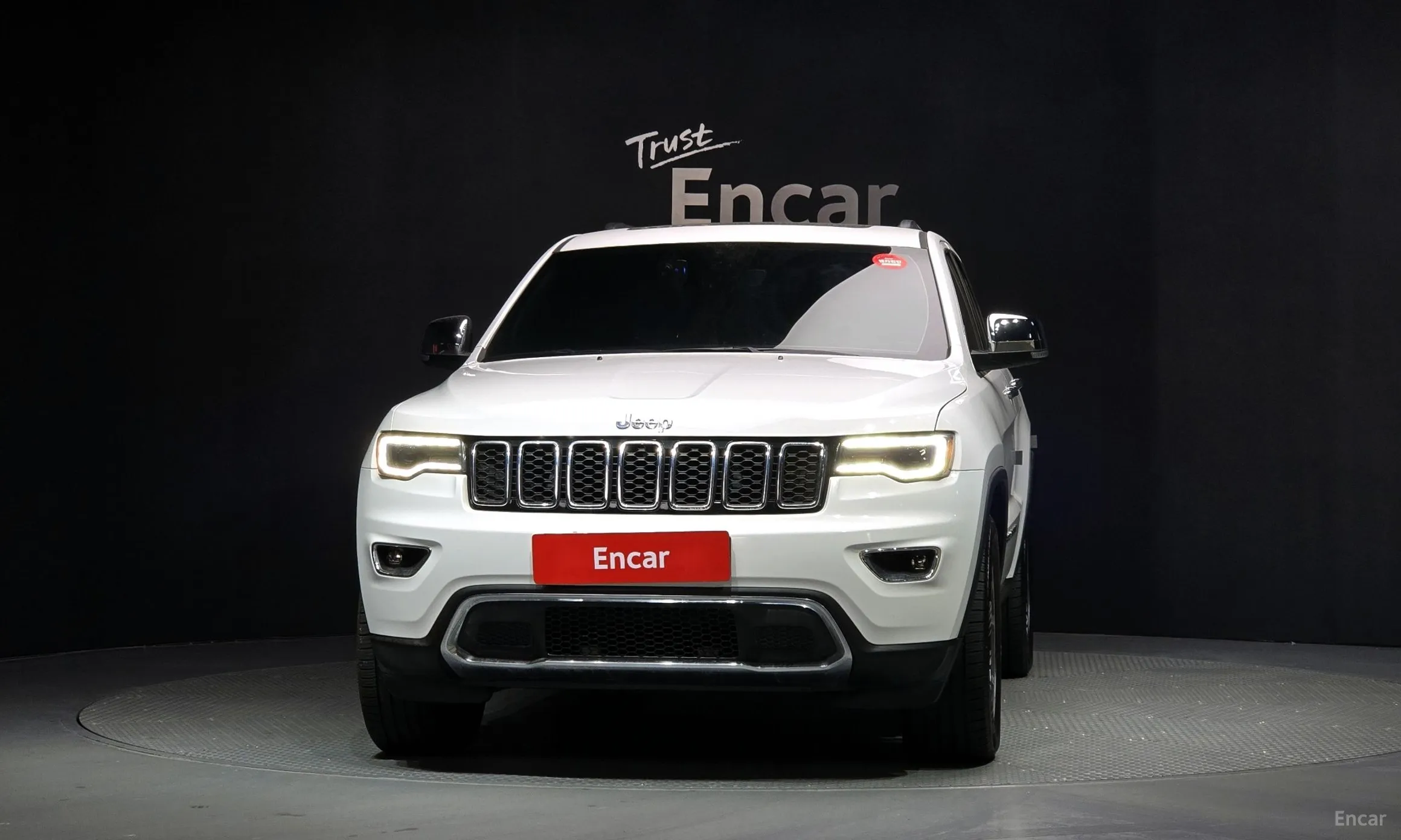 Jeep Grand Cherokee превью 3
