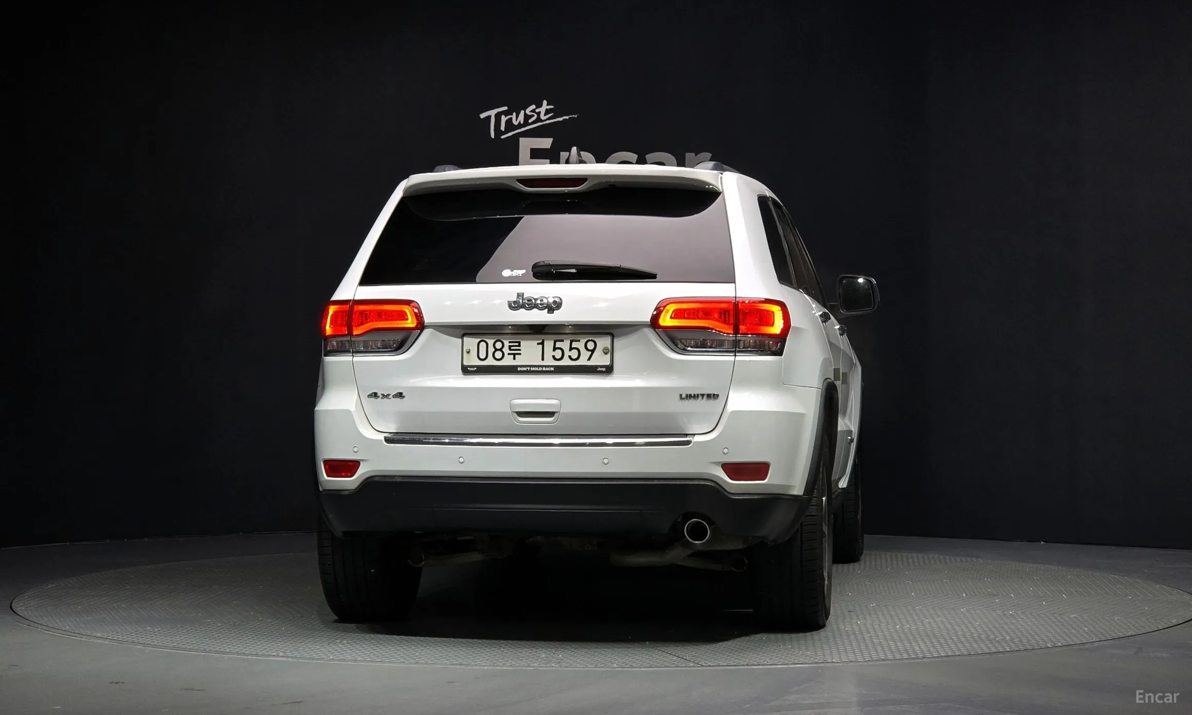 Jeep Grand Cherokee превью 4