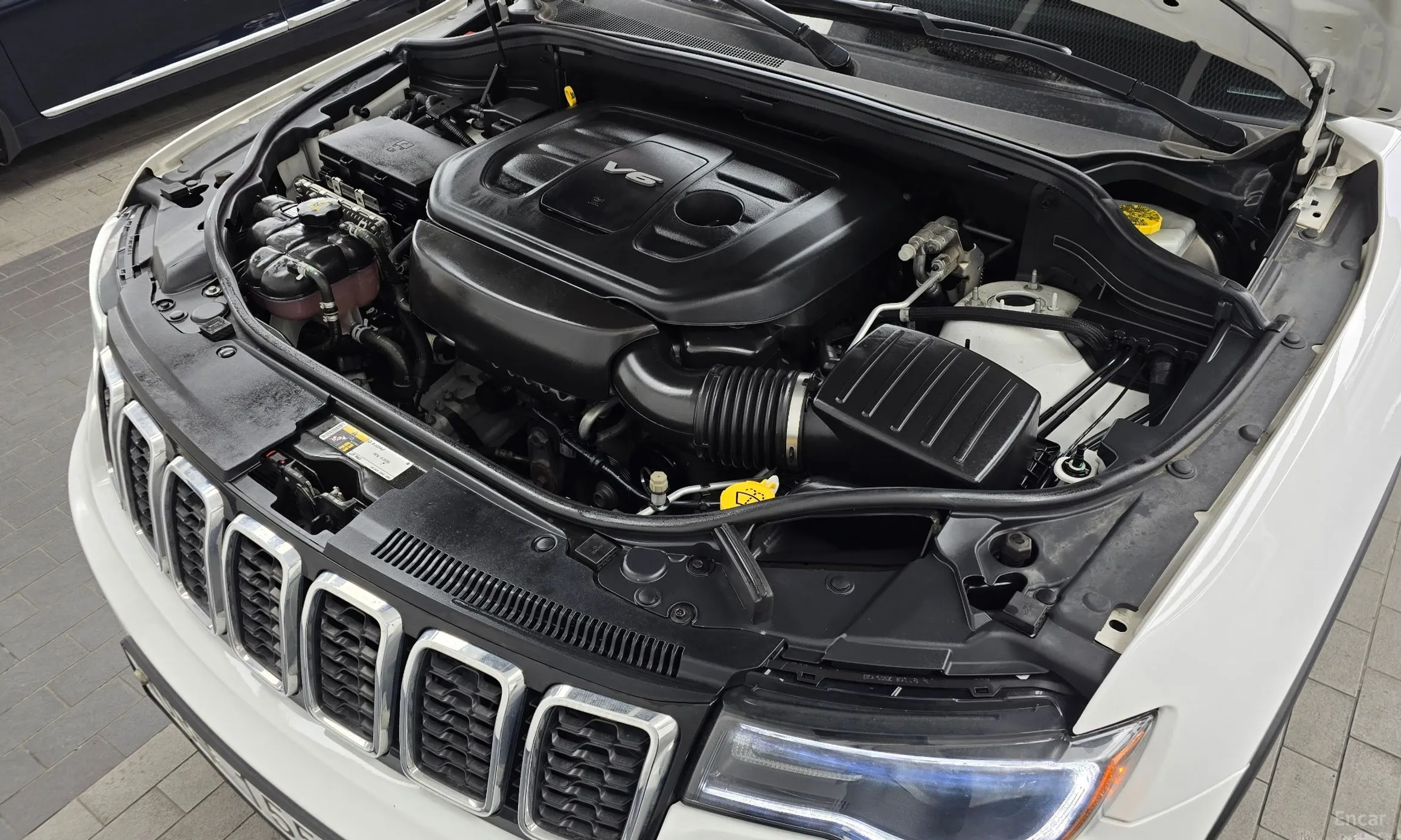 Jeep Grand Cherokee превью 6
