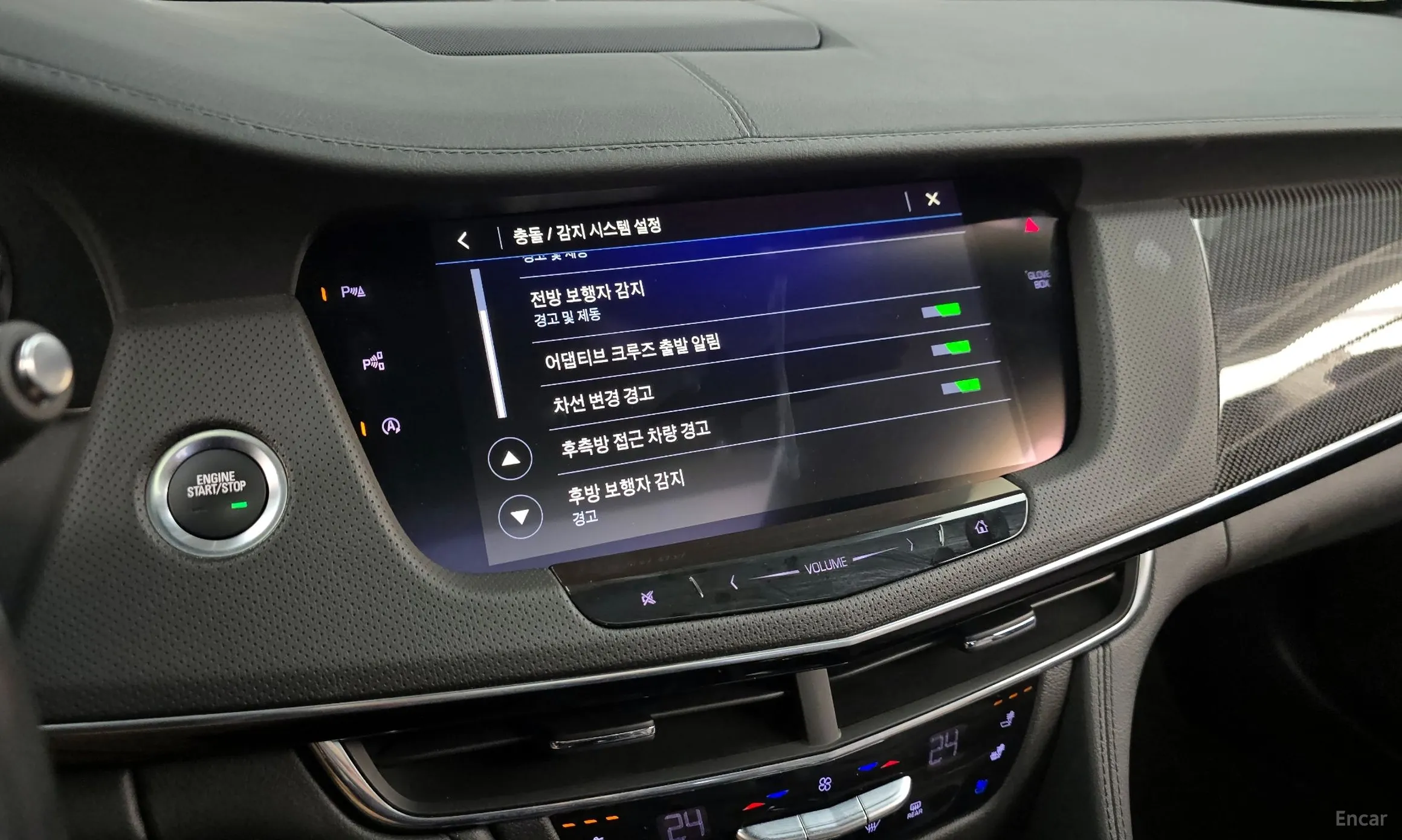 Cadillac CT6 превью 16