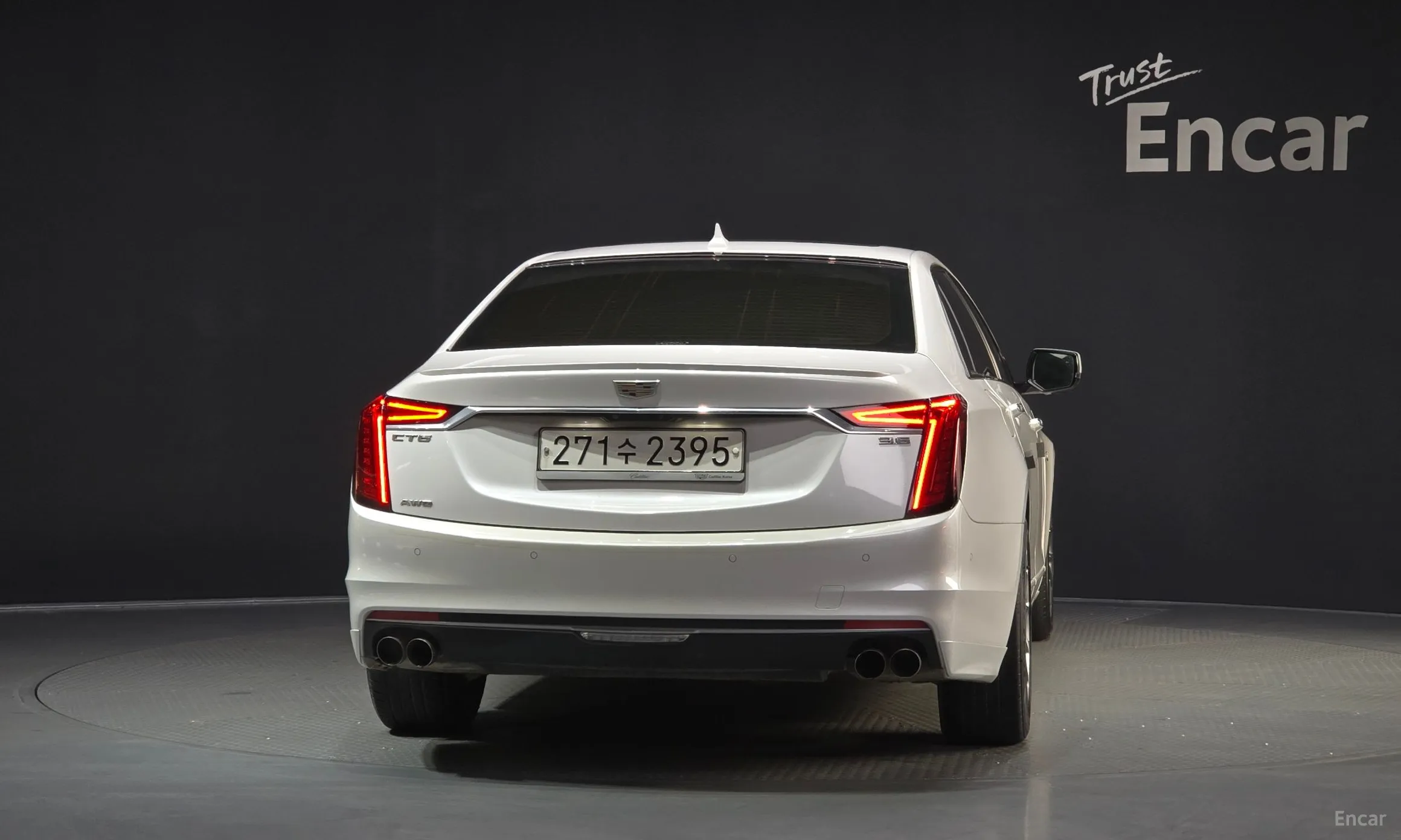 Cadillac CT6 превью 4