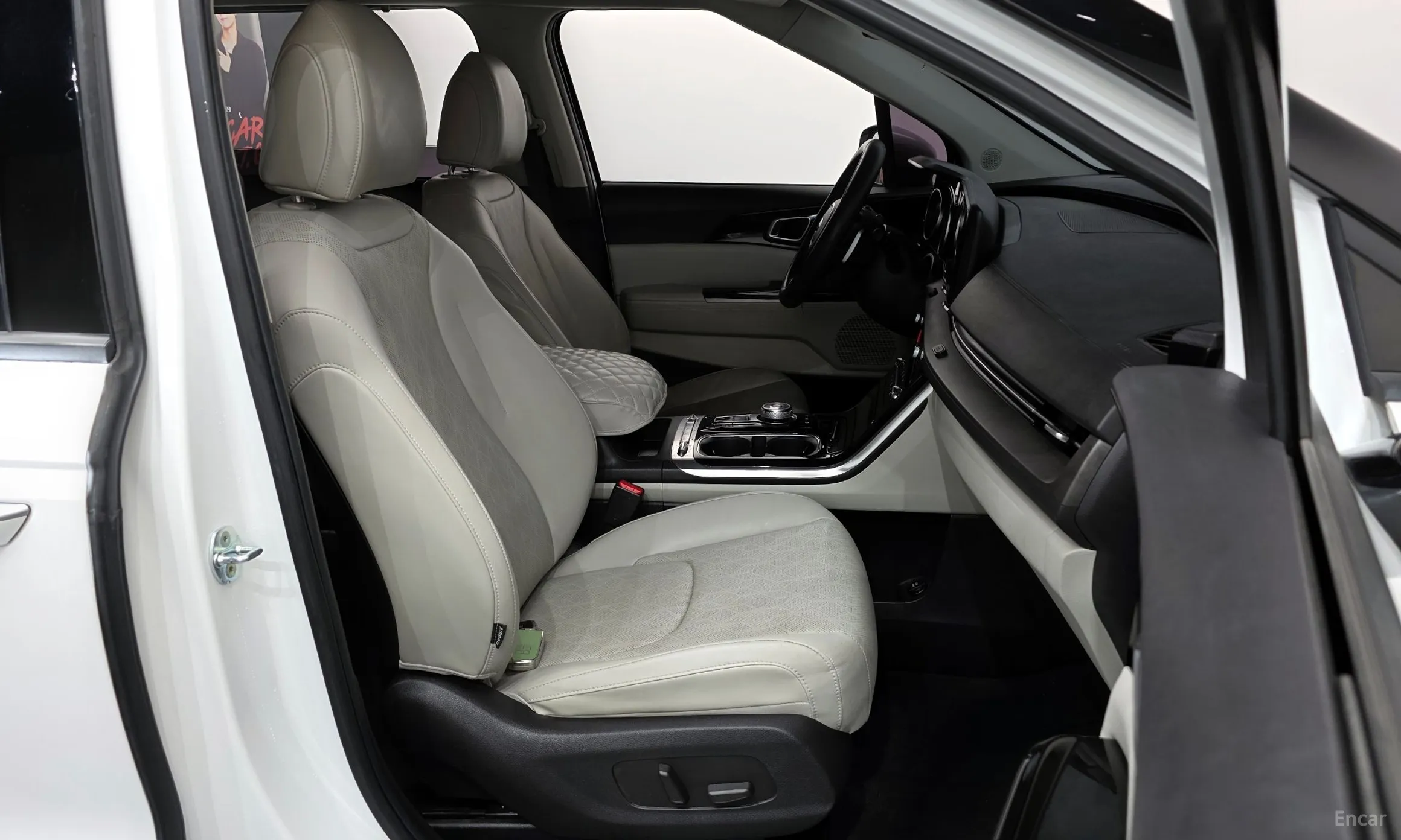 Kia Carnival Gen 4 превью 11