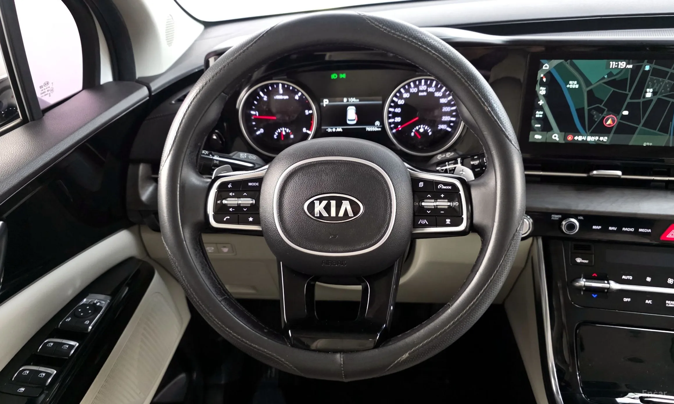 Kia Carnival Gen 4 превью 13