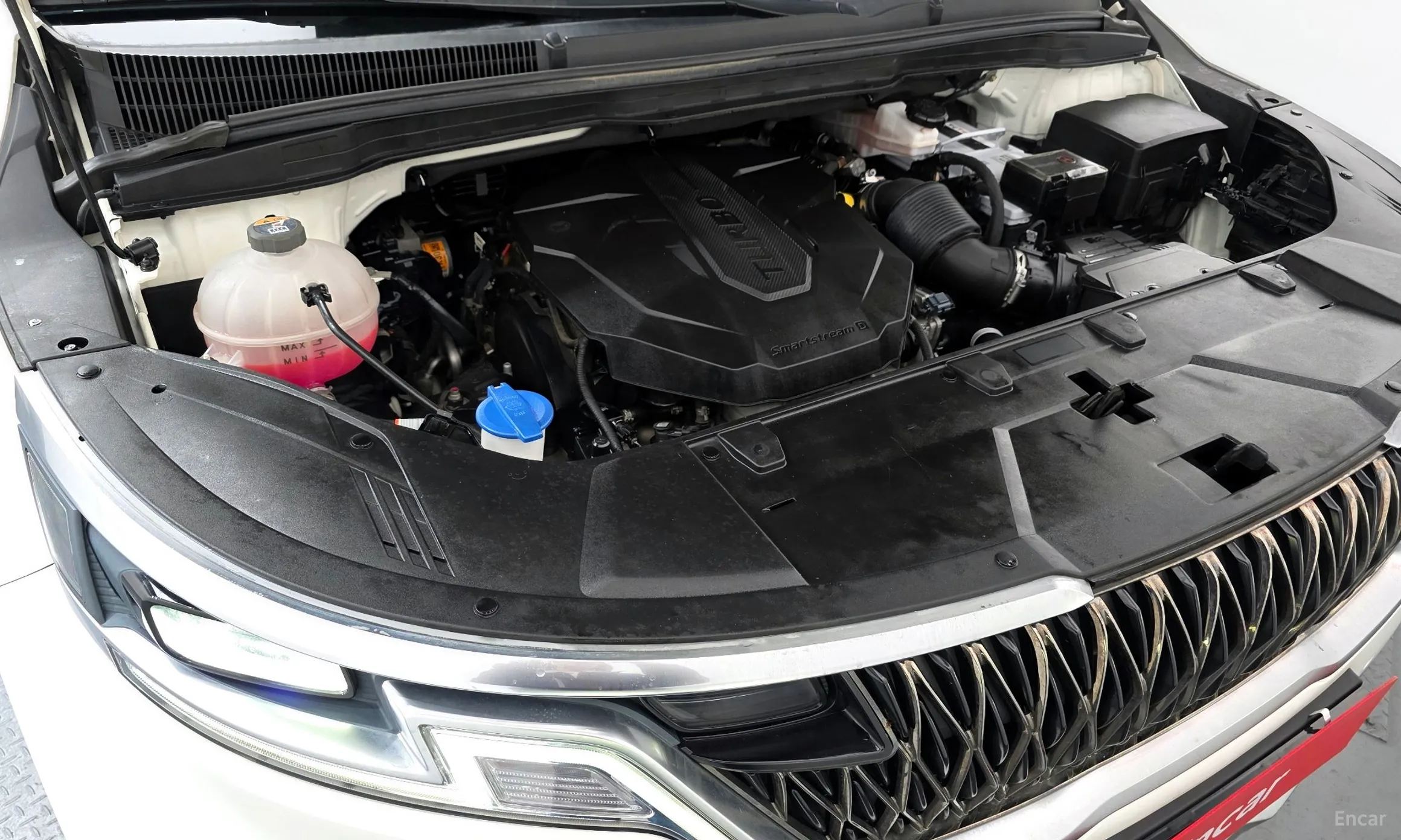 Kia Carnival Gen 4 превью 6